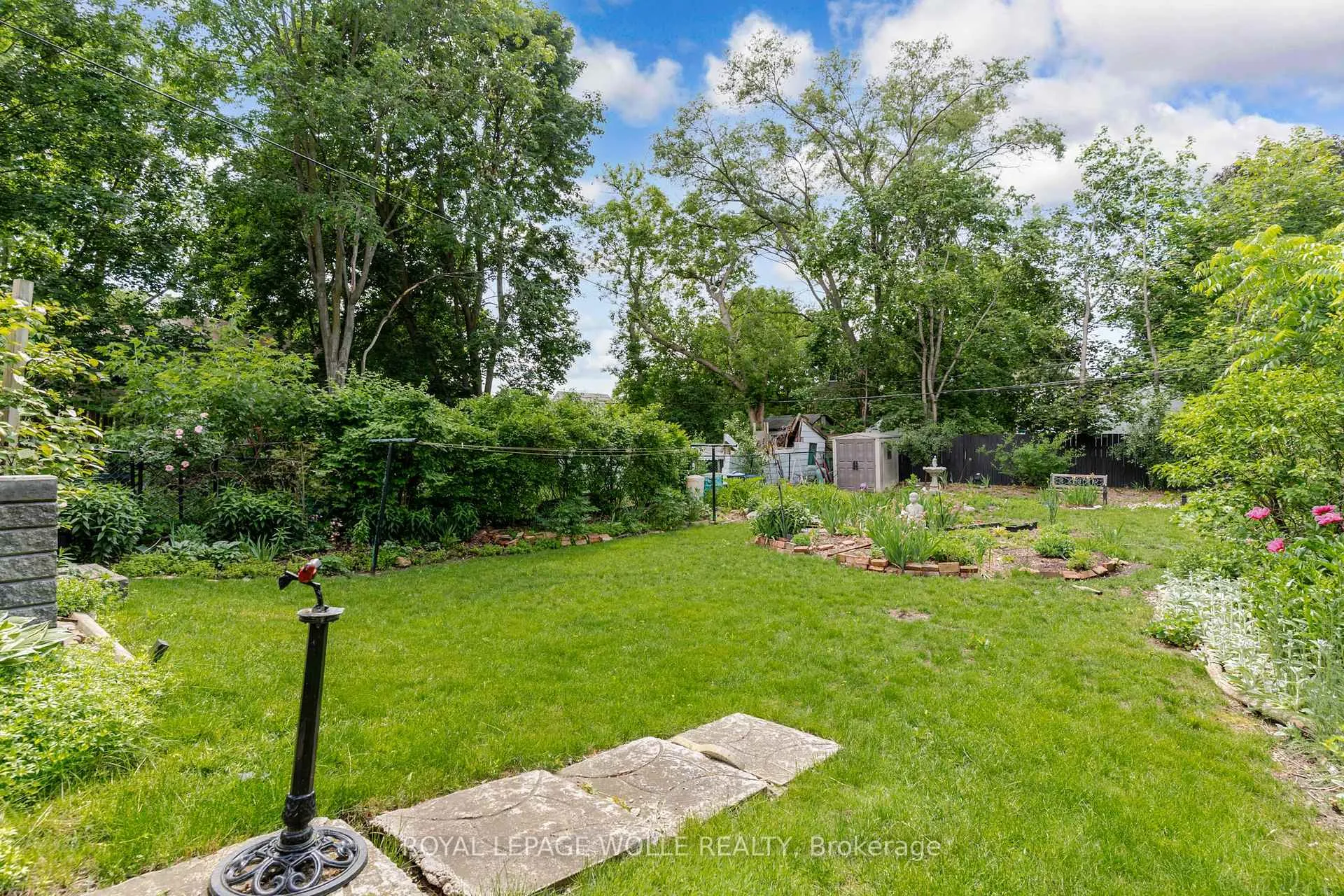 Photo 36 of 34 6 Avenue, Kitchener — HOMEH
