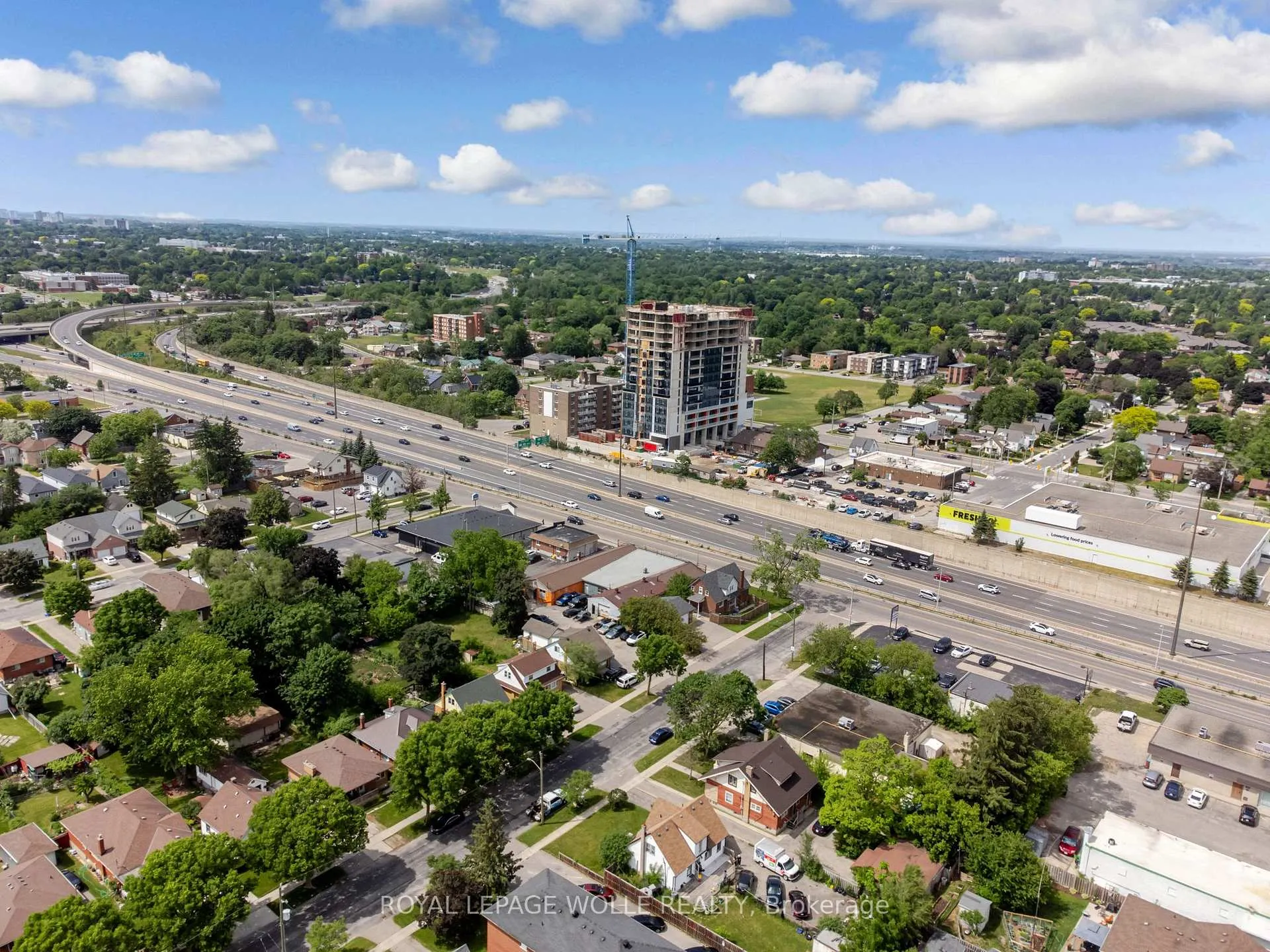 Photo 49 of 34 6 Avenue, Kitchener — HOMEH