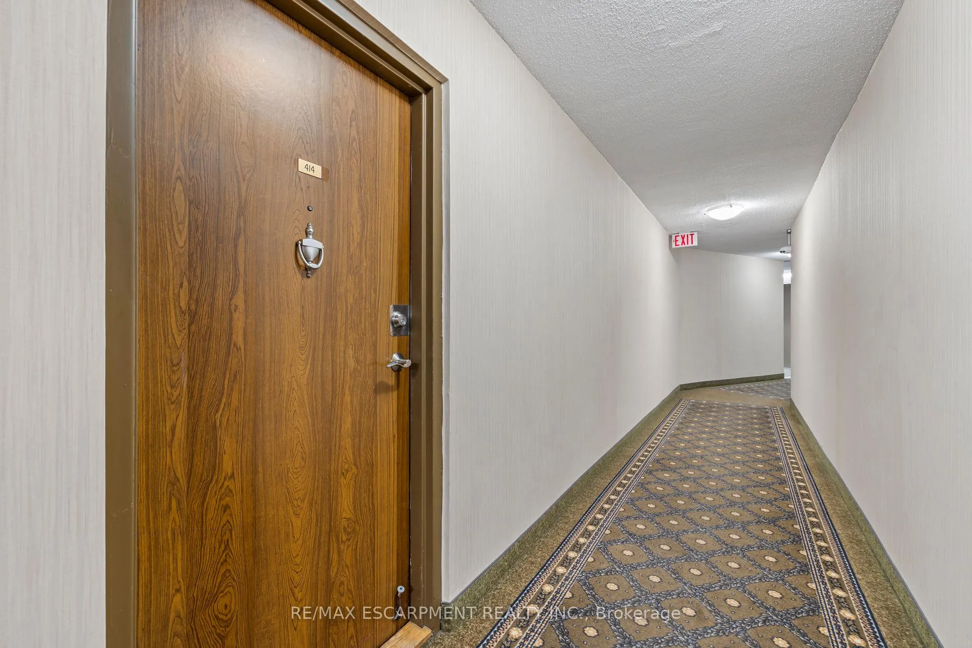 Photo 4 of Unit 414, 700 Dynes Road, Burlington, Roseland — HOMEH