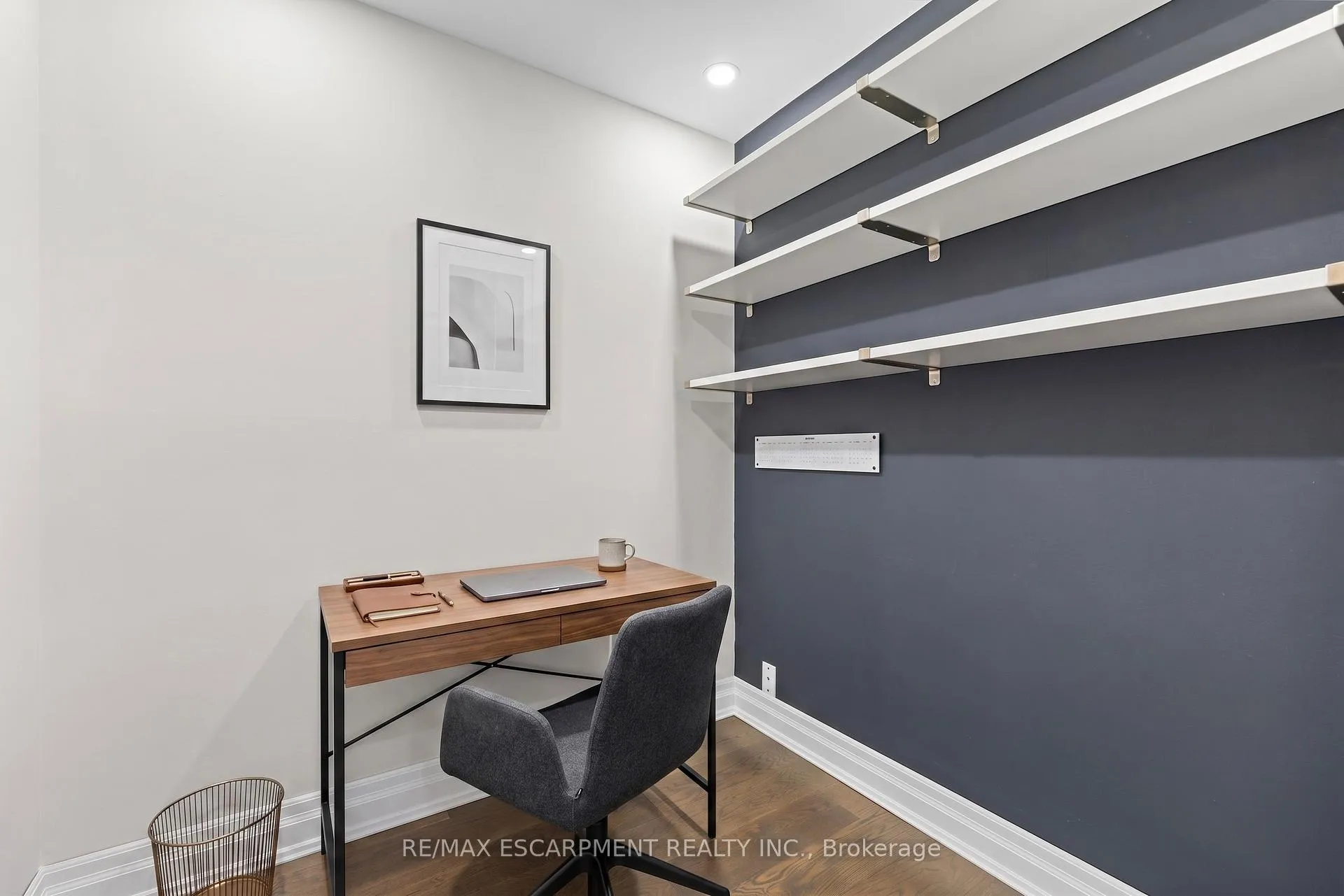 Photo 12 of Unit 414, 700 Dynes Road, Burlington, Roseland — HOMEH