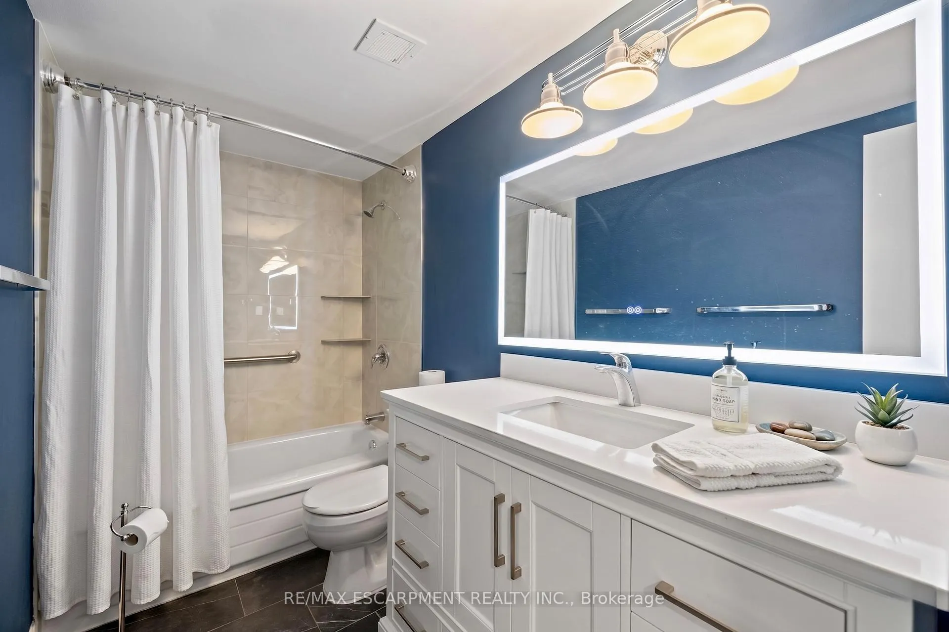 Photo 15 of Unit 414, 700 Dynes Road, Burlington, Roseland — HOMEH