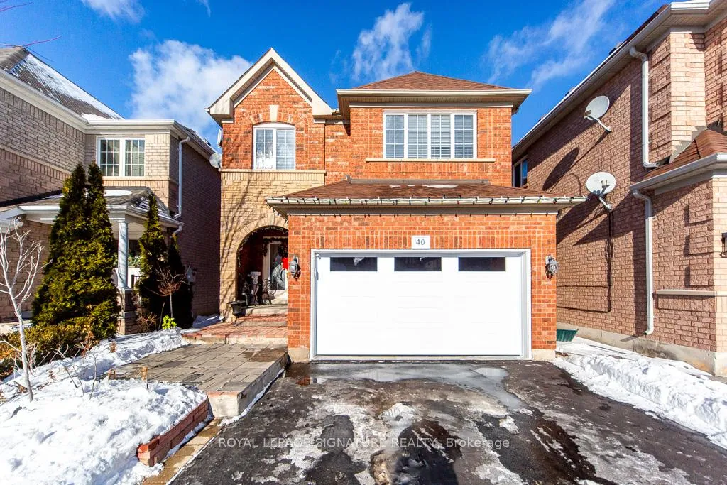 Photo 2 of 40 Tuscana Boulevard, Vaughan, Patterson — HOMEH