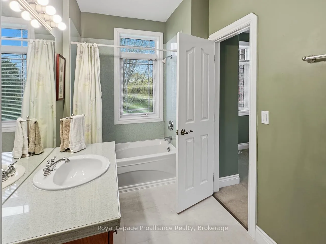 Photo 27 of 1049 County Road 23, Prince Edward County, Ameliasburg Ward — HOMEH