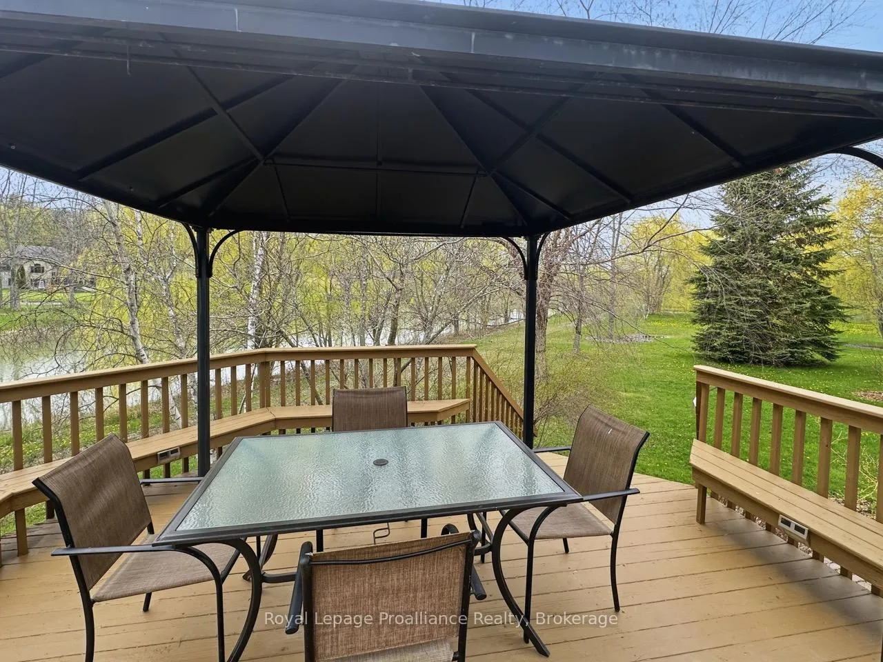 Photo 43 of 1049 County Road 23, Prince Edward County, Ameliasburg Ward — HOMEH