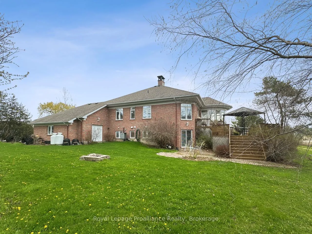 Photo 45 of 1049 County Road 23, Prince Edward County, Ameliasburg Ward — HOMEH