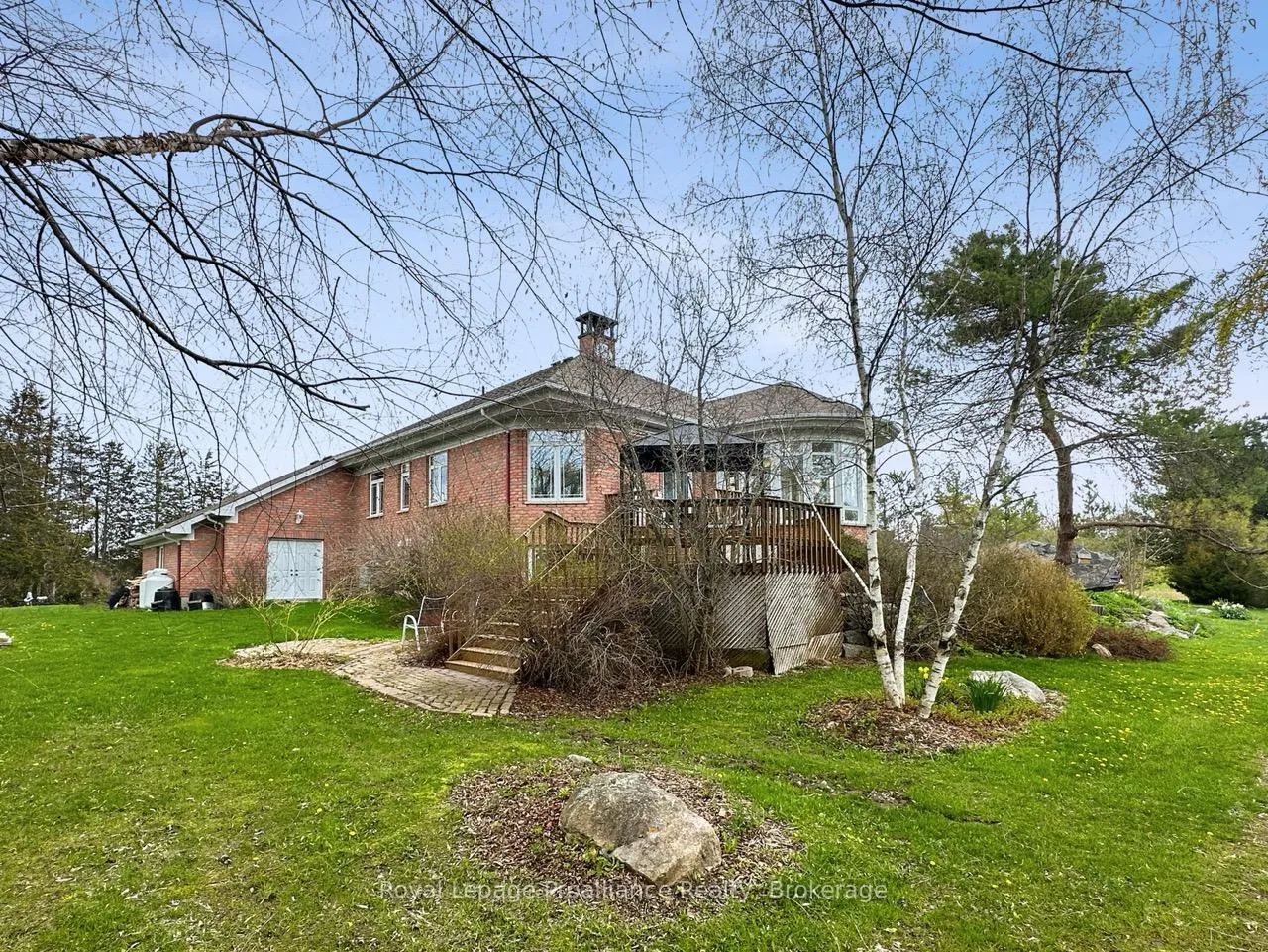 Photo 46 of 1049 County Road 23, Prince Edward County, Ameliasburg Ward — HOMEH