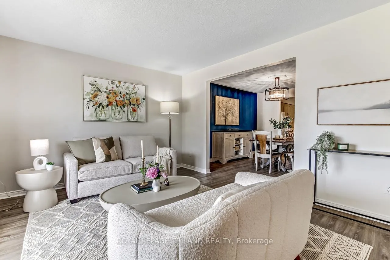 Photo 6 of 122 Manor Road, St. Thomas — HOMEH