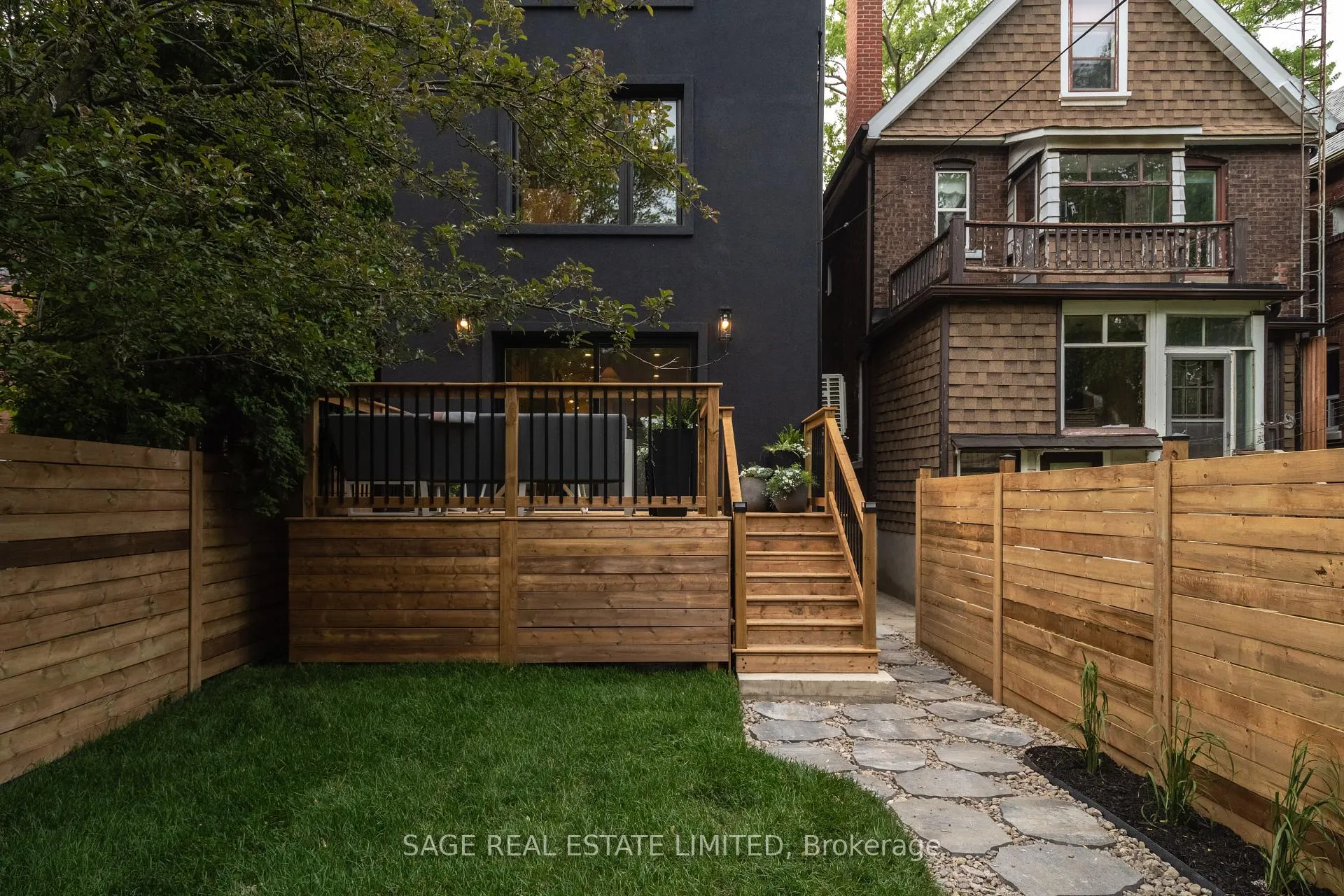 Photo 36 of 21 Galley Avenue, Toronto, Roncesvalles — HOMEH