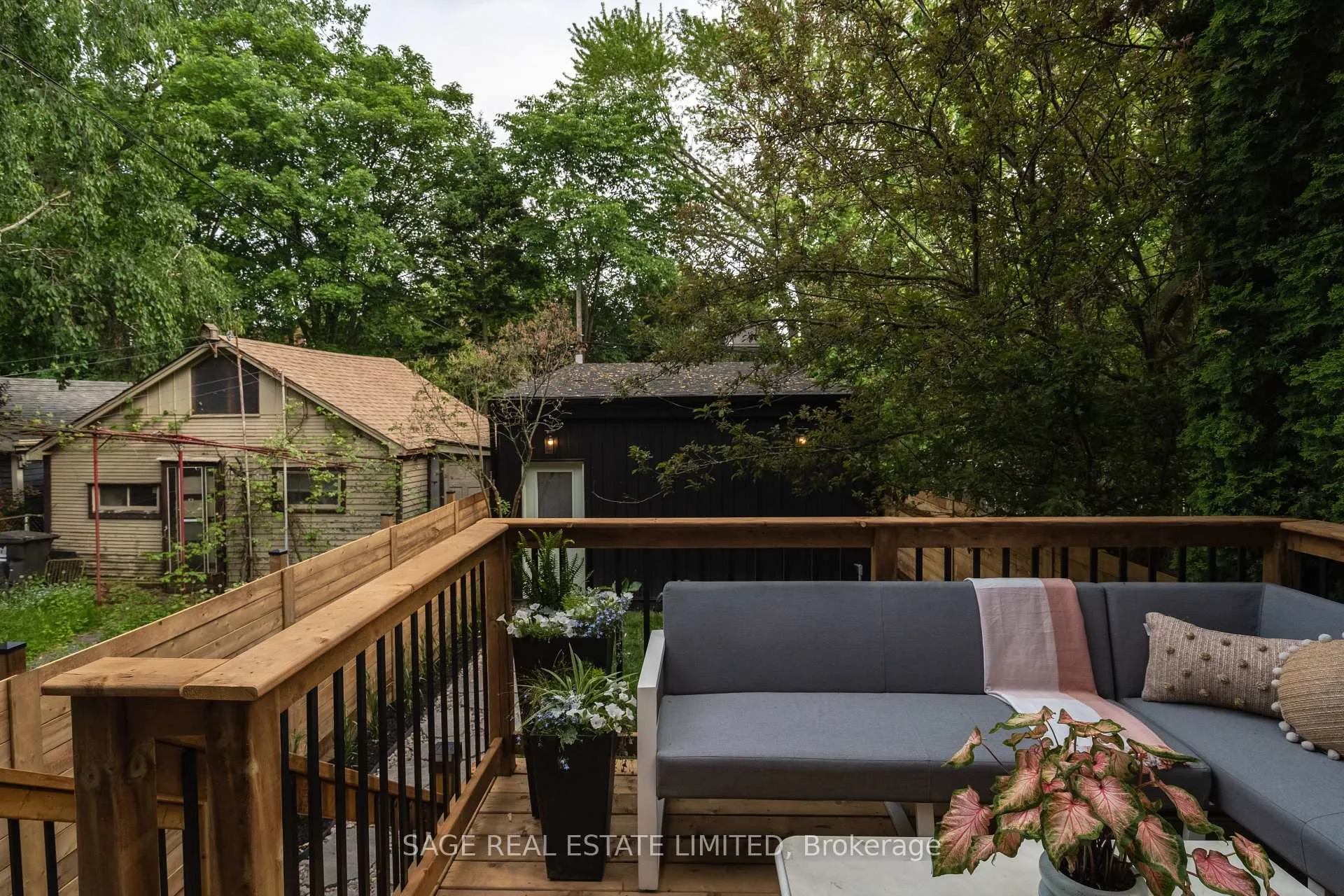 Photo 38 of 21 Galley Avenue, Toronto, Roncesvalles — HOMEH