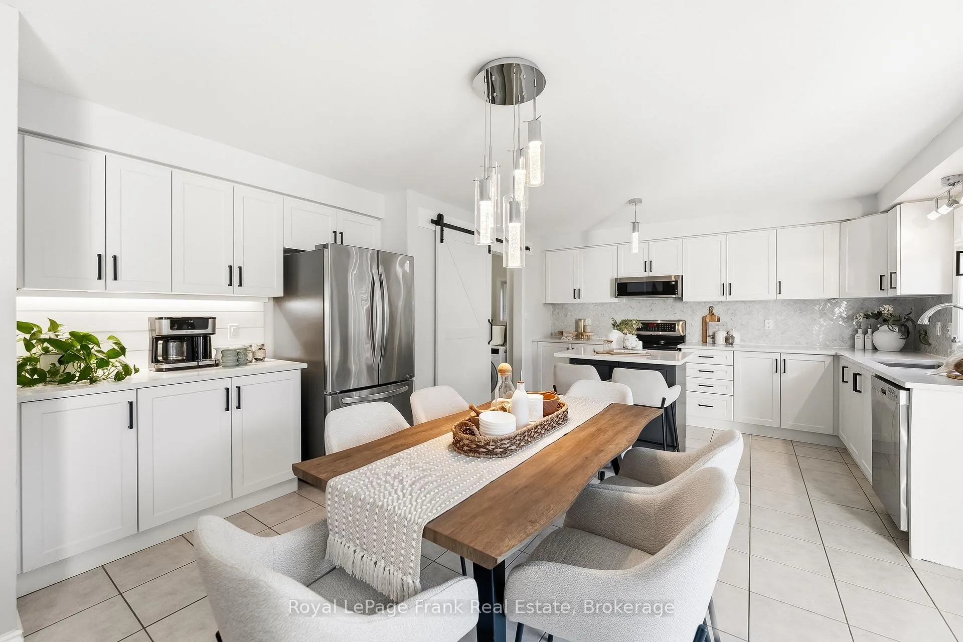 Photo 13 of 232 Shipway Avenue, Clarington, Newcastle — HOMEH