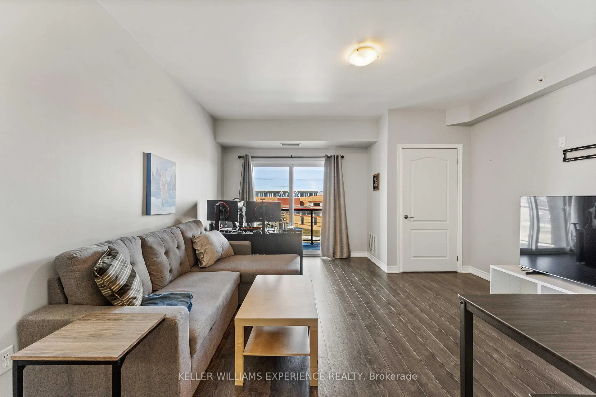 Photo 13 of Unit 307, 720 Yonge Street, Barrie, Painswick South — HOMEH