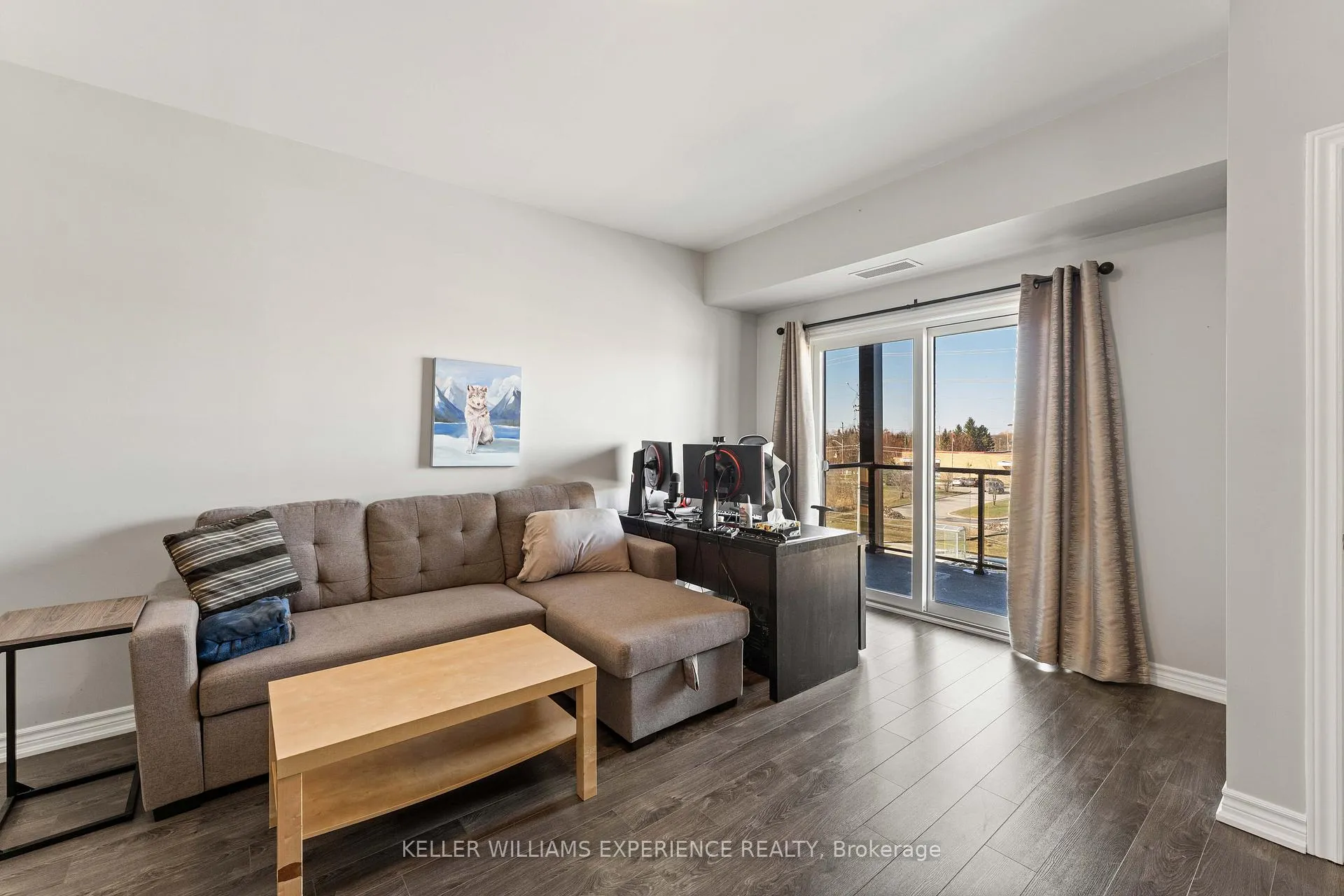Photo 14 of Unit 307, 720 Yonge Street, Barrie, Painswick South — HOMEH