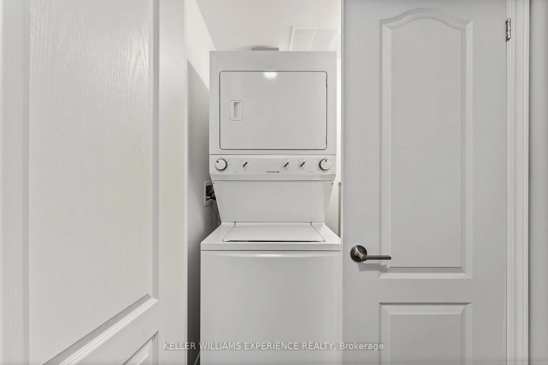Photo 20 of Unit 307, 720 Yonge Street, Barrie, Painswick South — HOMEH