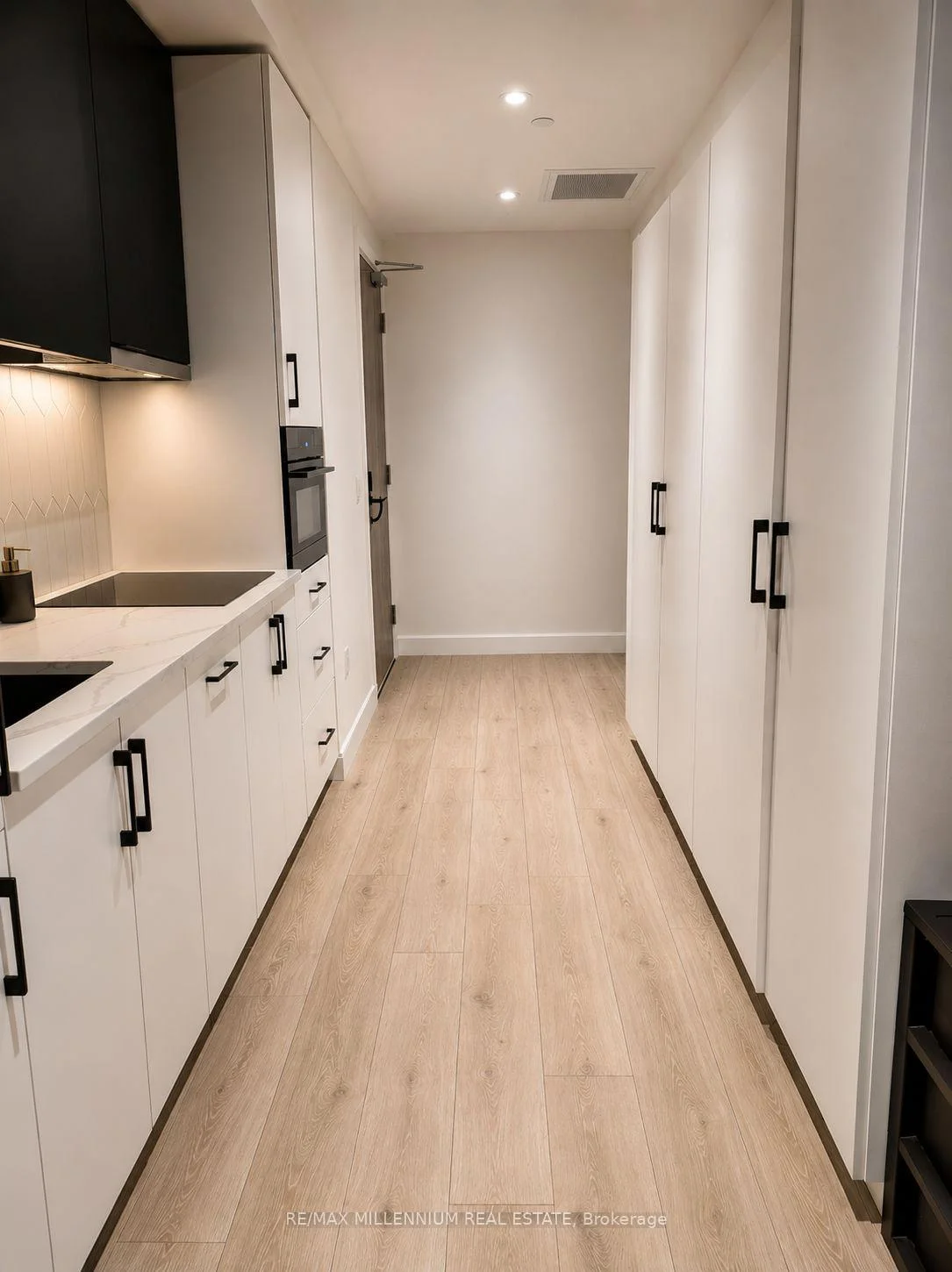 Photo 5 of Unit 413, 741 King Street W, Kitchener, KW Hospital — HOMEH