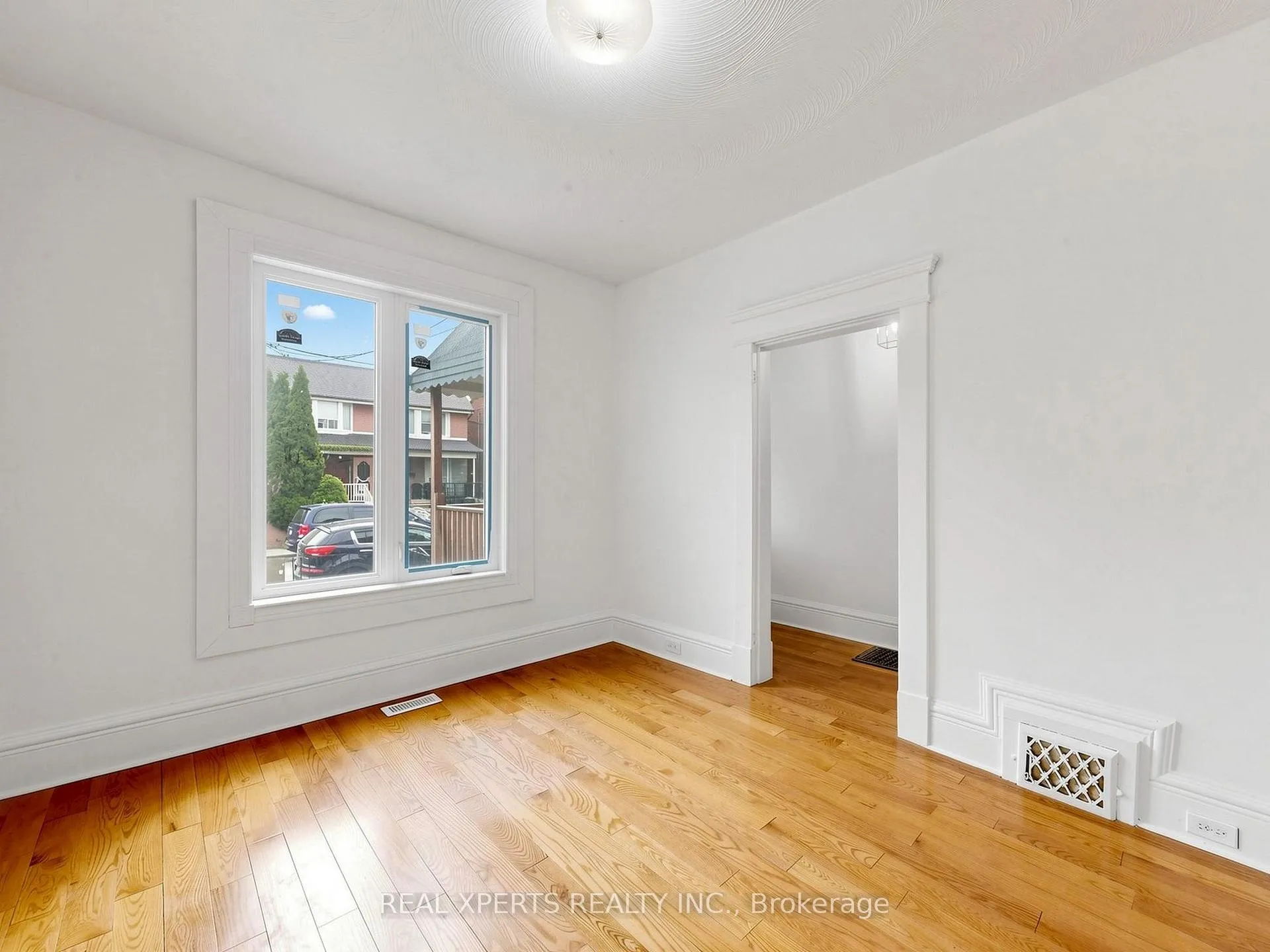 Photo 3 of 52 Laughton Avenue, Toronto, Weston-Pellam Park — HOMEH