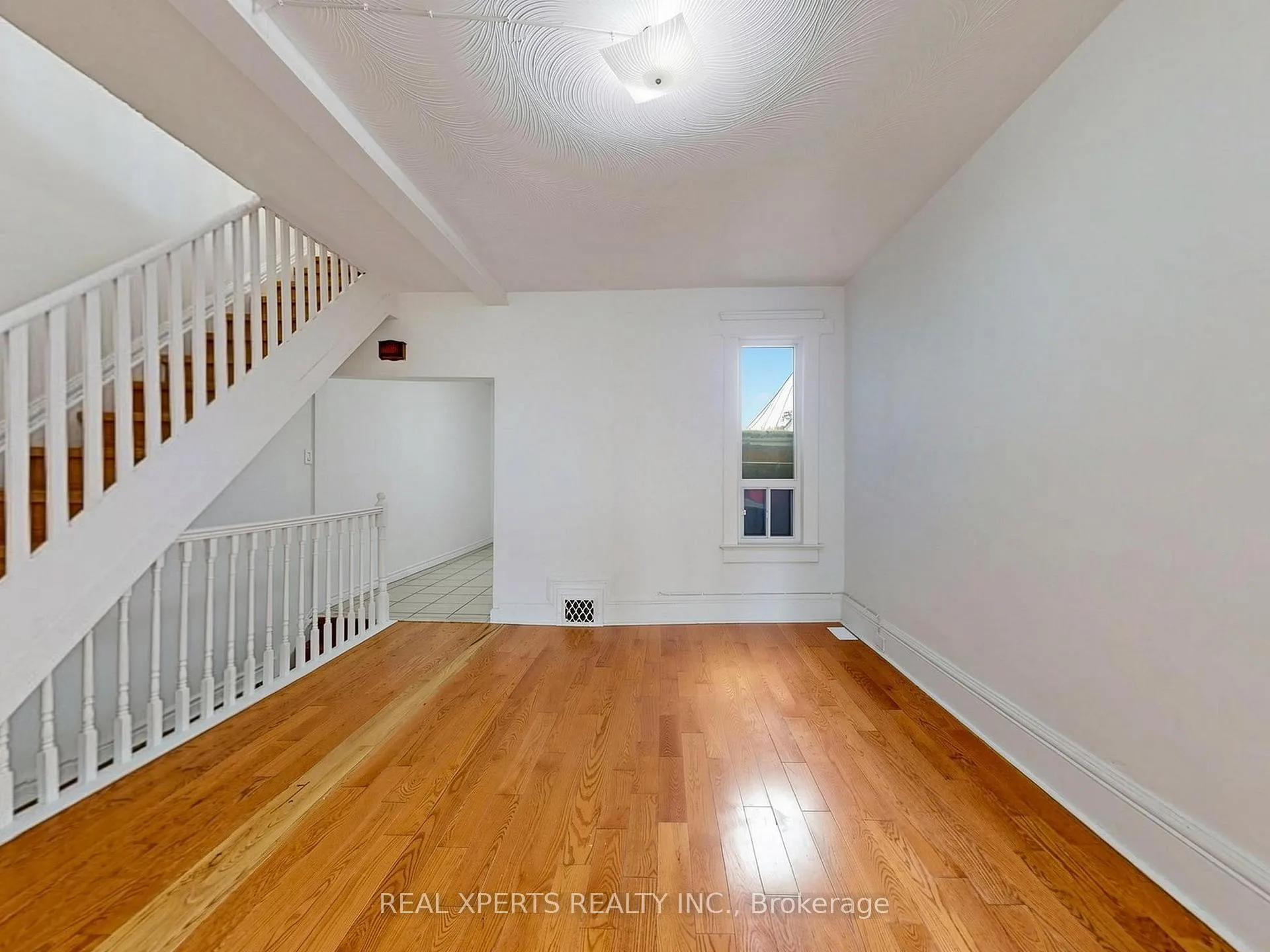 Photo 6 of 52 Laughton Avenue, Toronto, Weston-Pellam Park — HOMEH