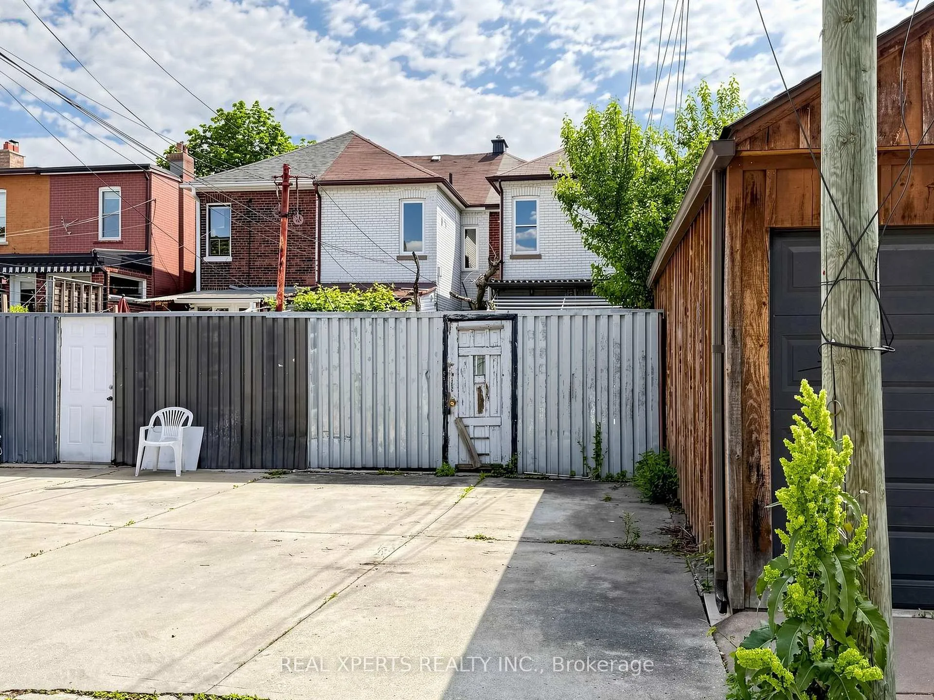 Photo 31 of 52 Laughton Avenue, Toronto, Weston-Pellam Park — HOMEH