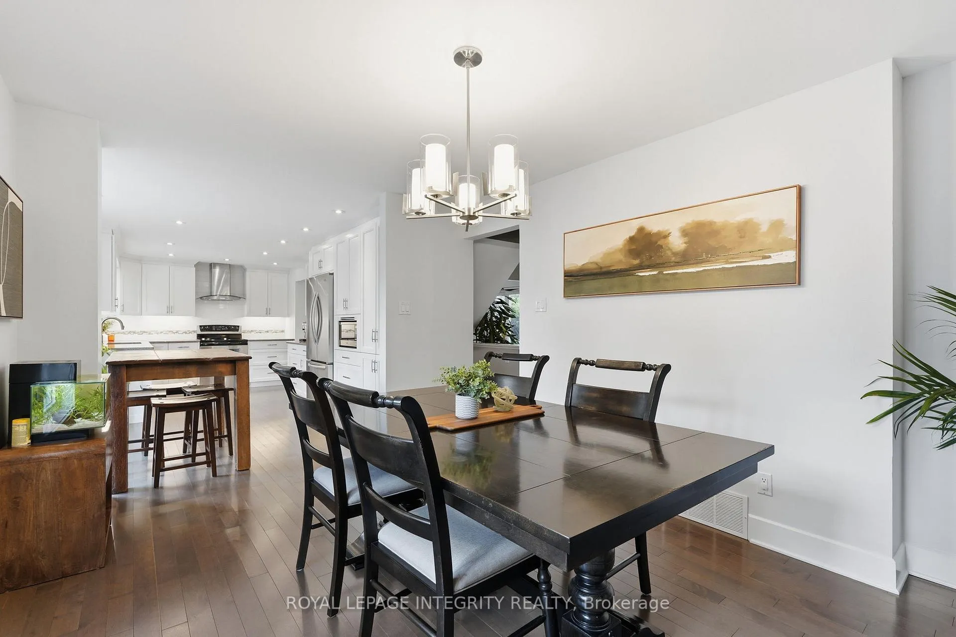 Photo 19 of 192 Park Grove Drive, Ottawa, Queenswood Heights South — HOMEH