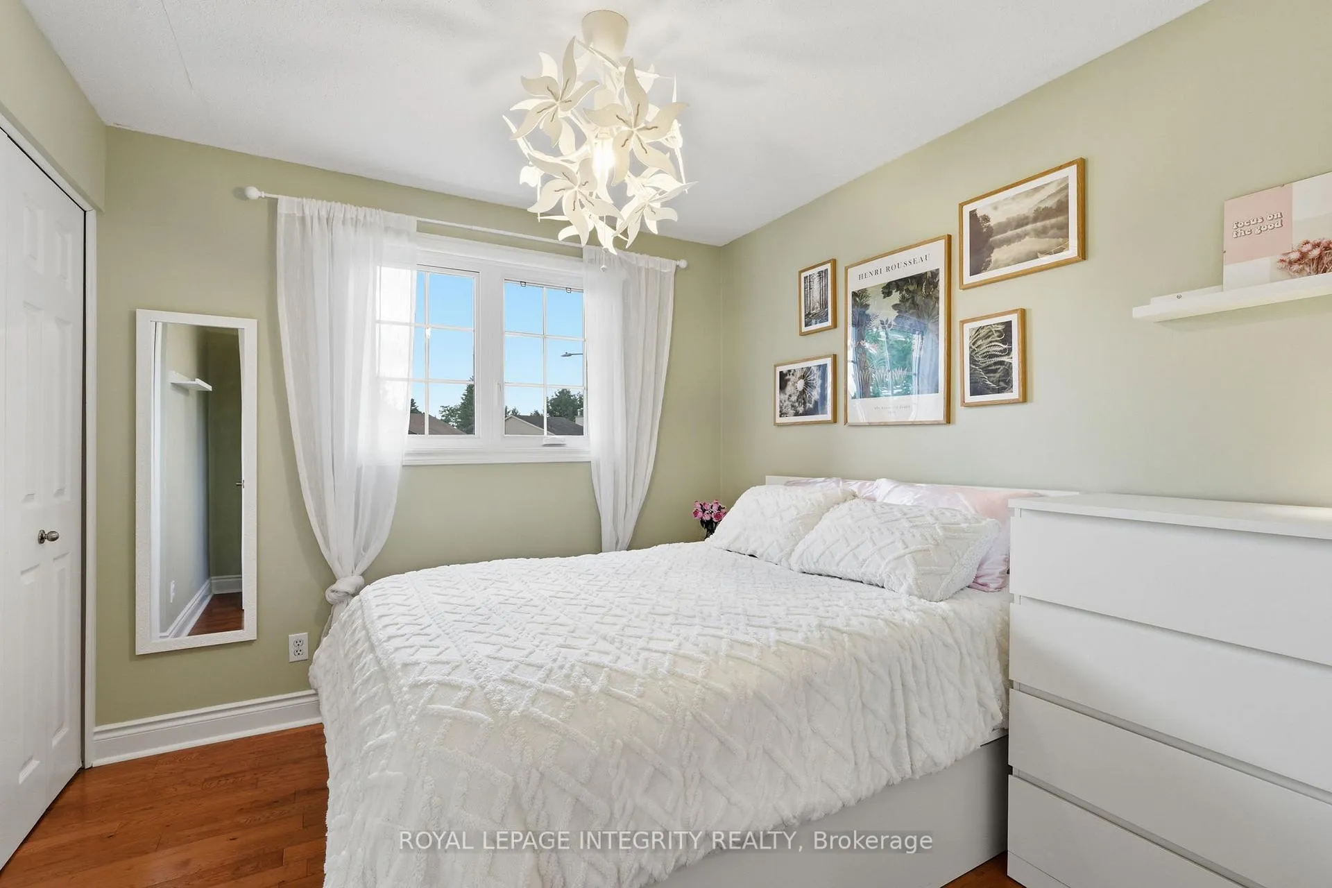 Photo 24 of 192 Park Grove Drive, Ottawa, Queenswood Heights South — HOMEH