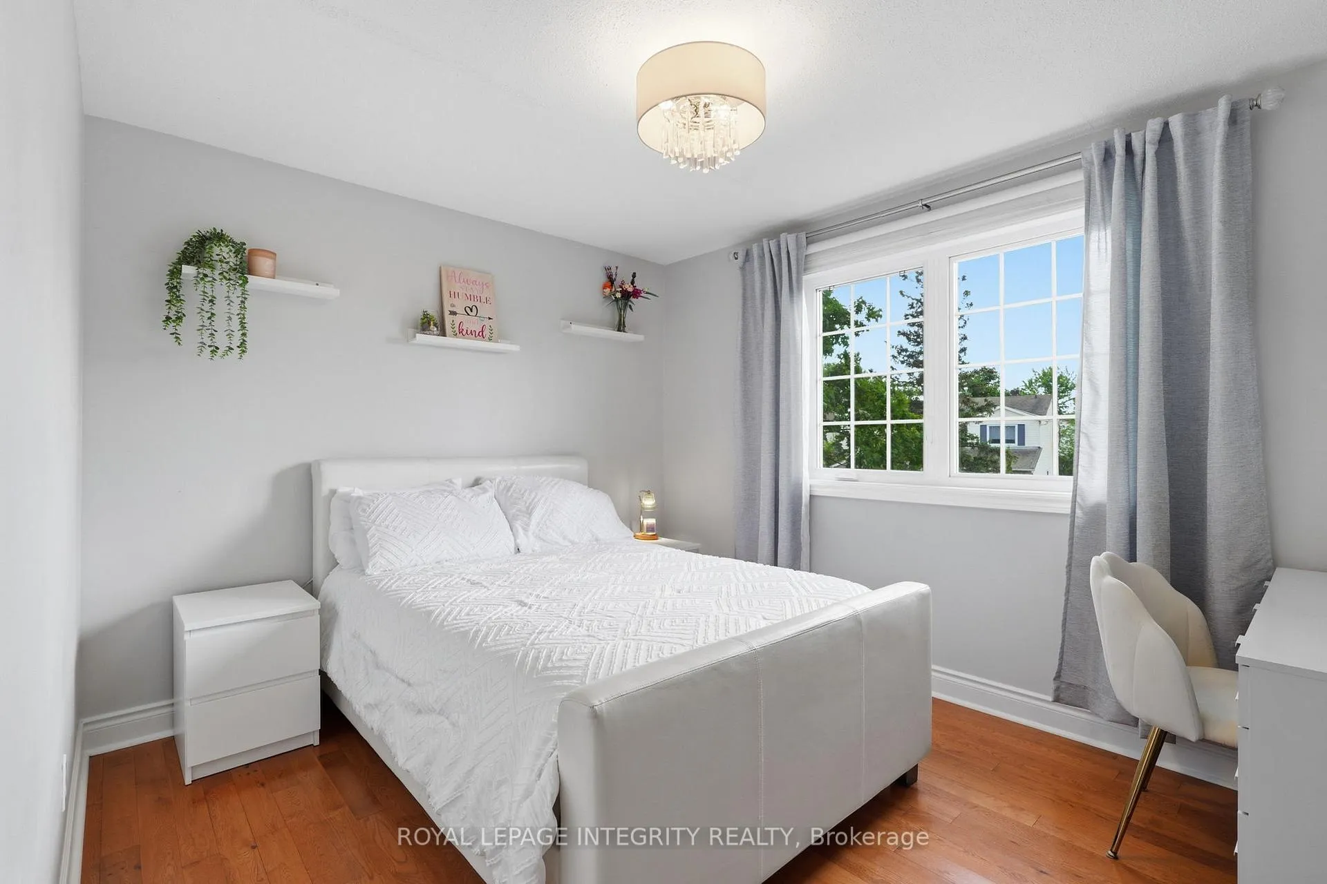 Photo 25 of 192 Park Grove Drive, Ottawa, Queenswood Heights South — HOMEH