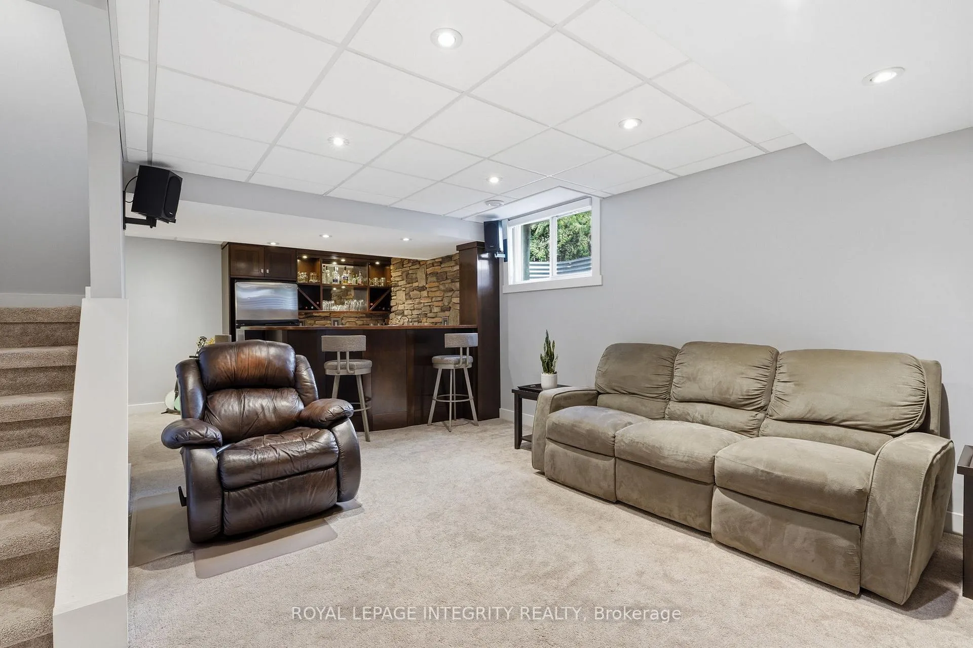 Photo 30 of 192 Park Grove Drive, Ottawa, Queenswood Heights South — HOMEH