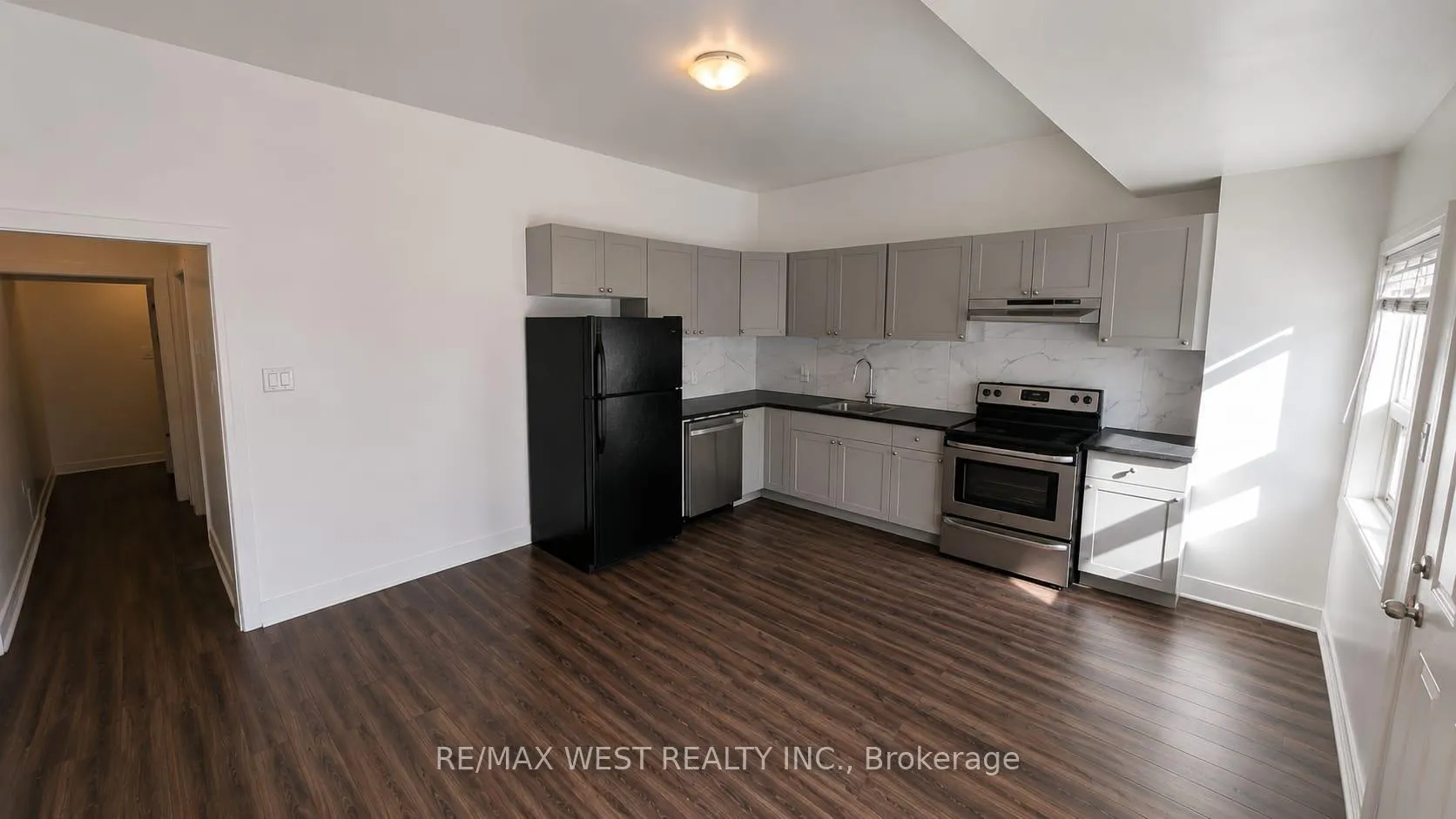 Photo 4 of Unit 1, 2089 Dufferin Street, Toronto, Oakwood Village — HOMEH