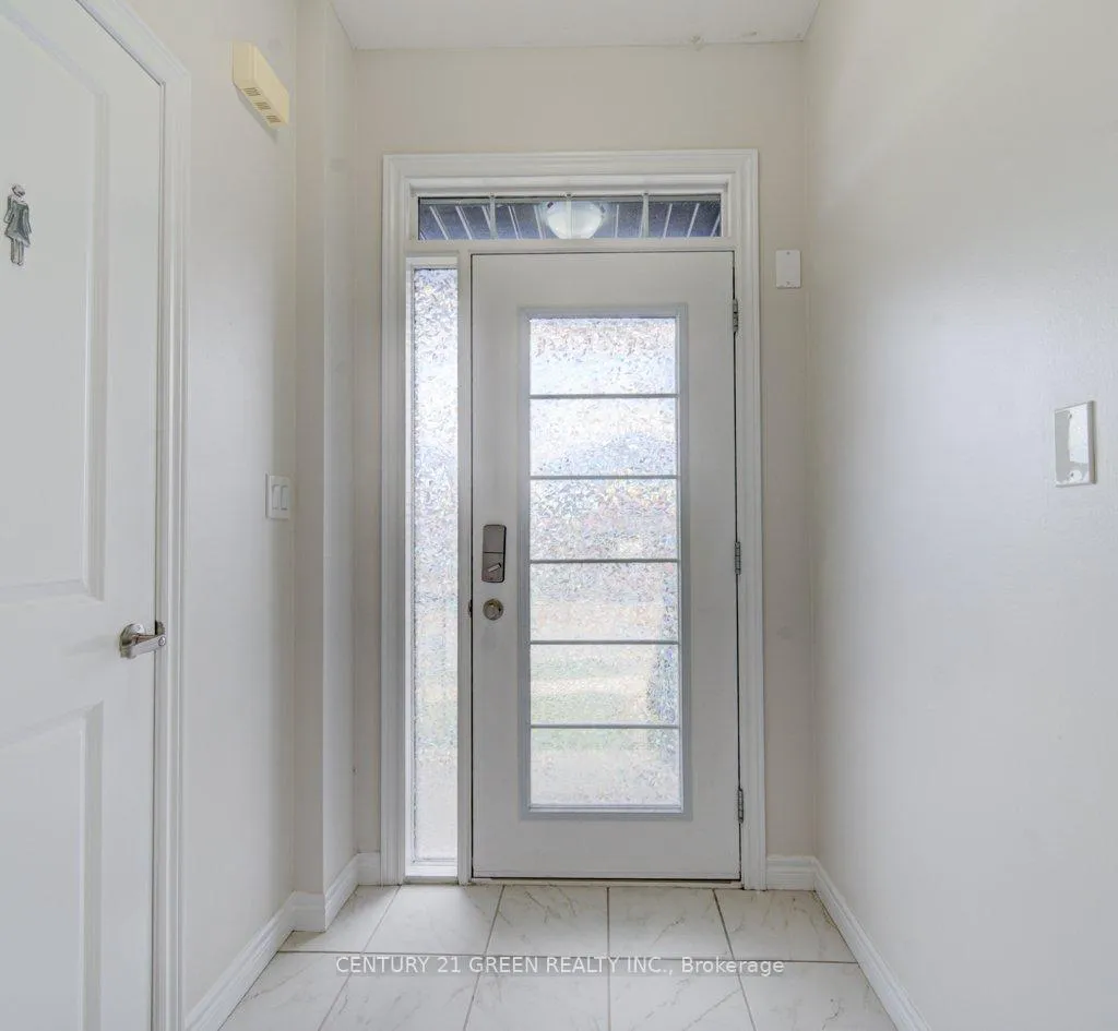 Photo 4 of 30 Baker Lane, Brant, Paris — HOMEH