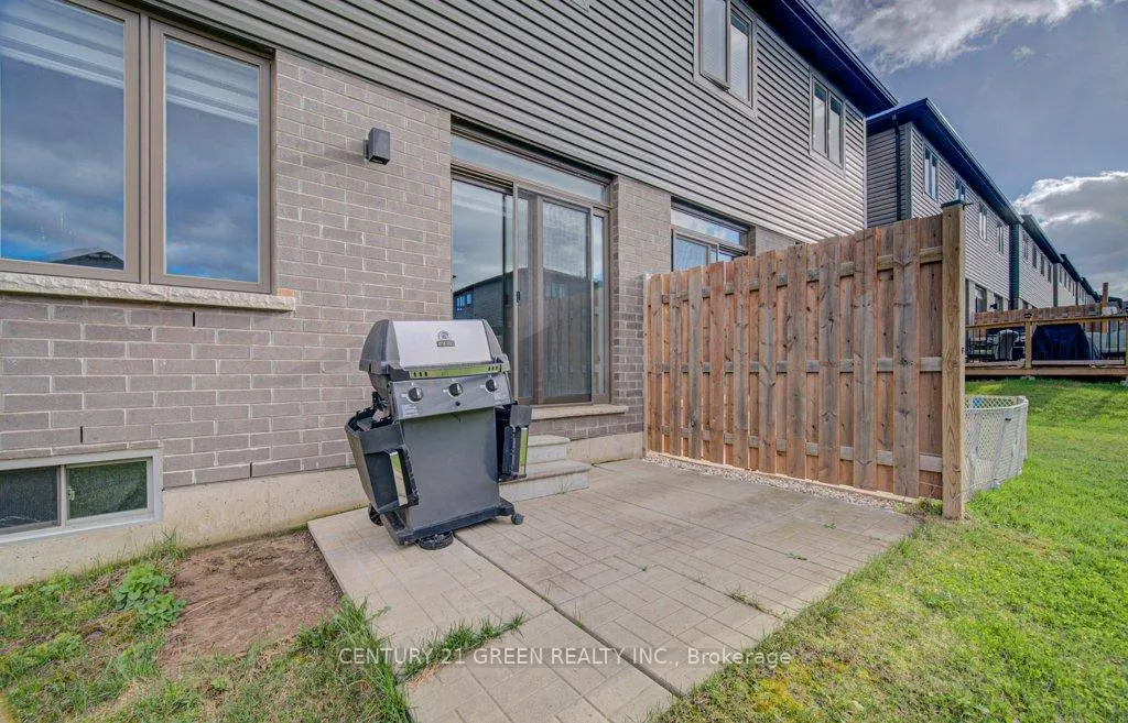 Photo 34 of 30 Baker Lane, Brant, Paris — HOMEH