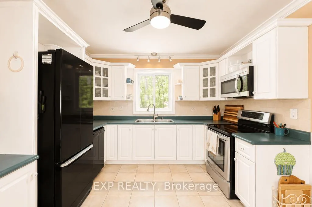 Photo 26 of 384 Carnegie Beach Road, Scugog, Rural Scugog — HOMEH