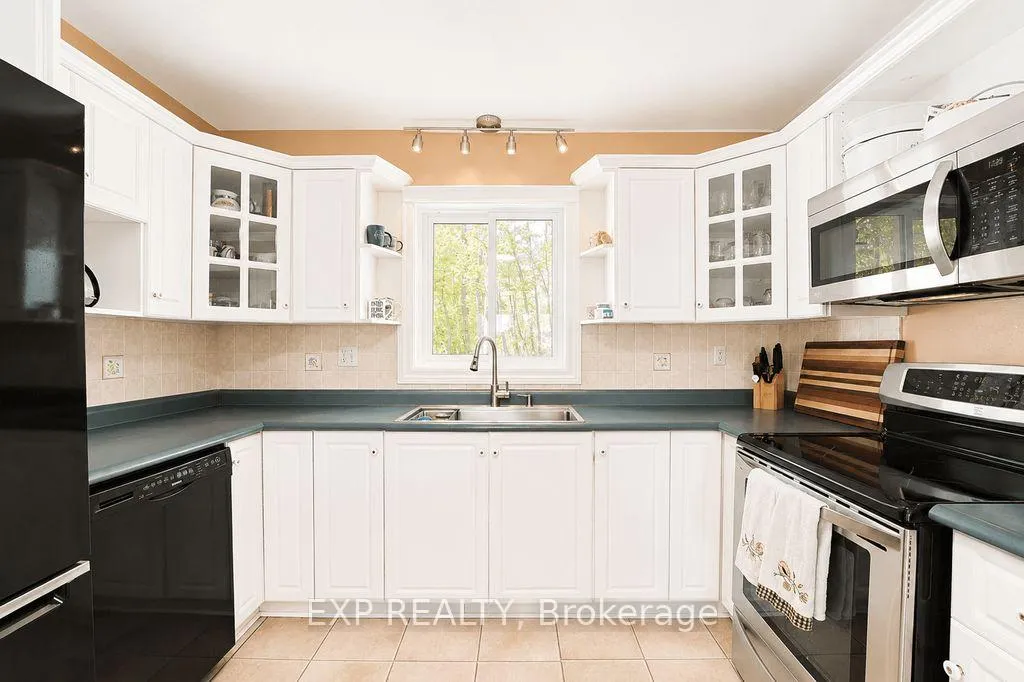 Photo 28 of 384 Carnegie Beach Road, Scugog, Rural Scugog — HOMEH