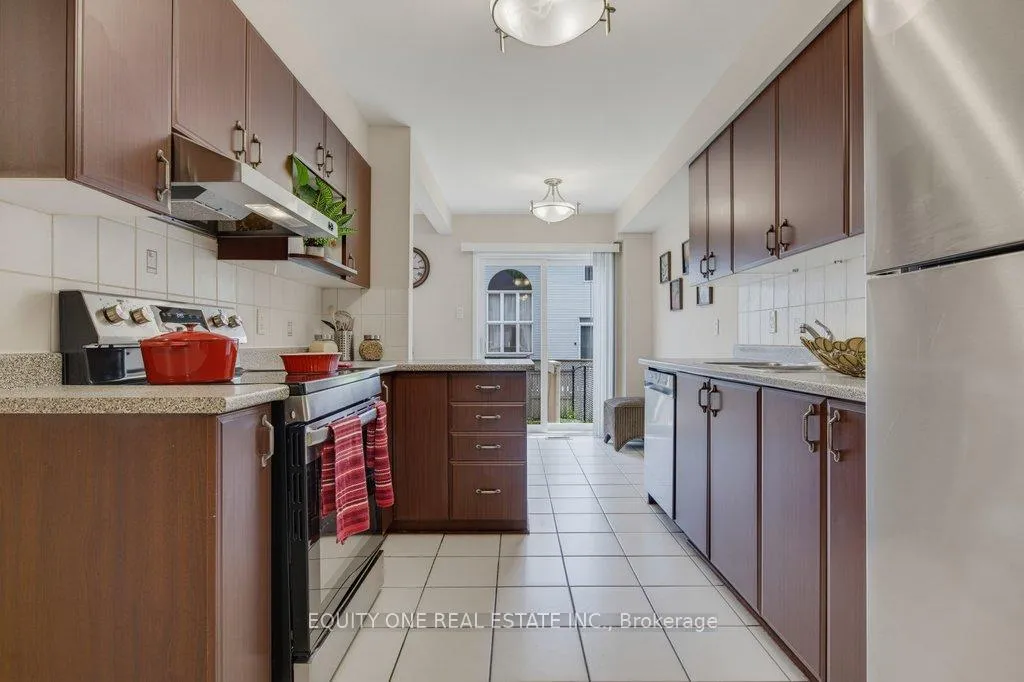 Photo 14 of 325 Applecross Crescent, Ottawa, Kanata - Morgan's Grant/South March — HOMEH