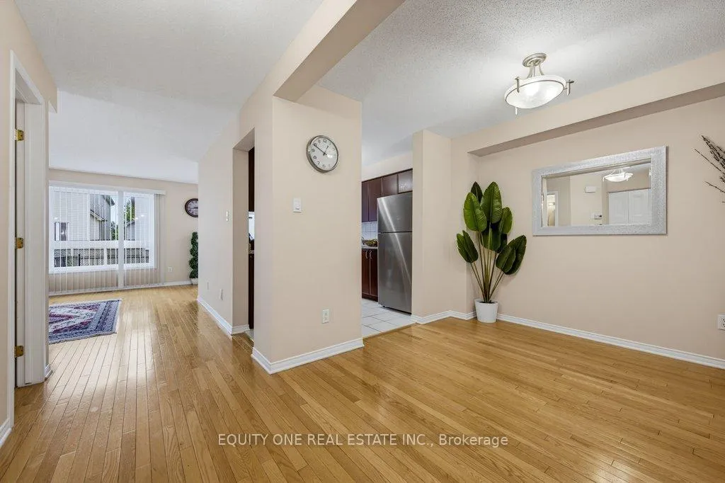 Photo 20 of 325 Applecross Crescent, Ottawa, Kanata - Morgan's Grant/South March — HOMEH