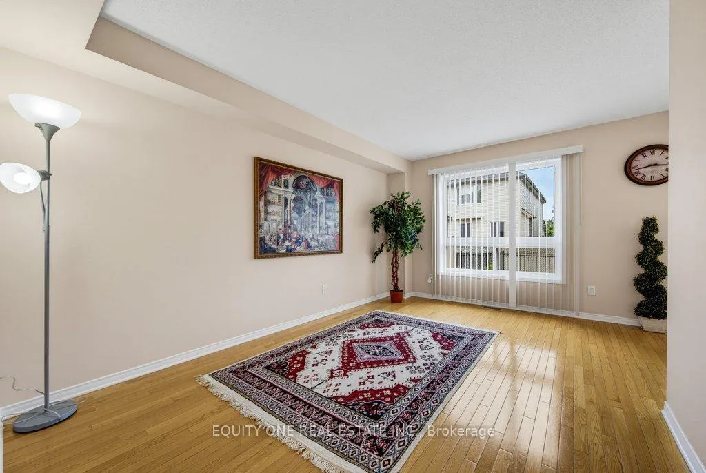 Photo 21 of 325 Applecross Crescent, Ottawa, Kanata - Morgan's Grant/South March — HOMEH