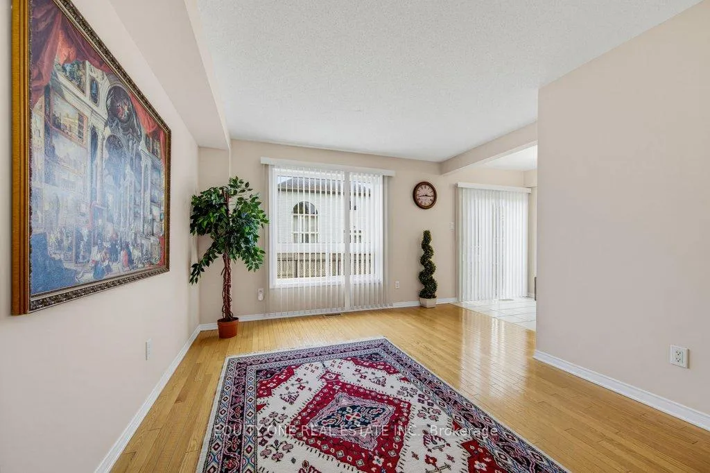 Photo 22 of 325 Applecross Crescent, Ottawa, Kanata - Morgan's Grant/South March — HOMEH