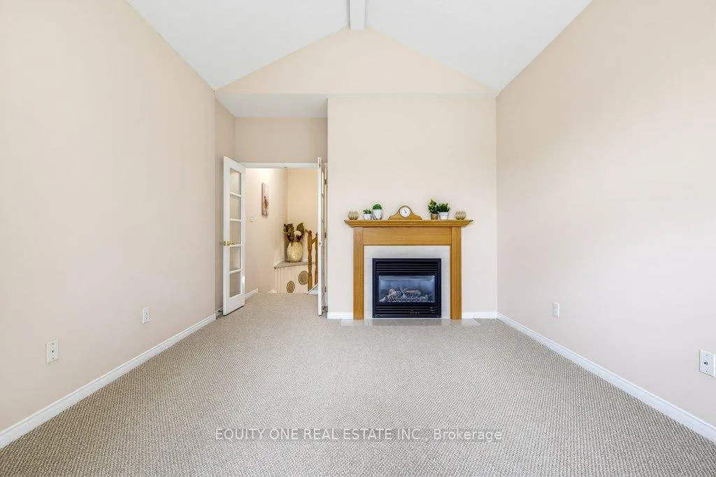 Photo 25 of 325 Applecross Crescent, Ottawa, Kanata - Morgan's Grant/South March — HOMEH
