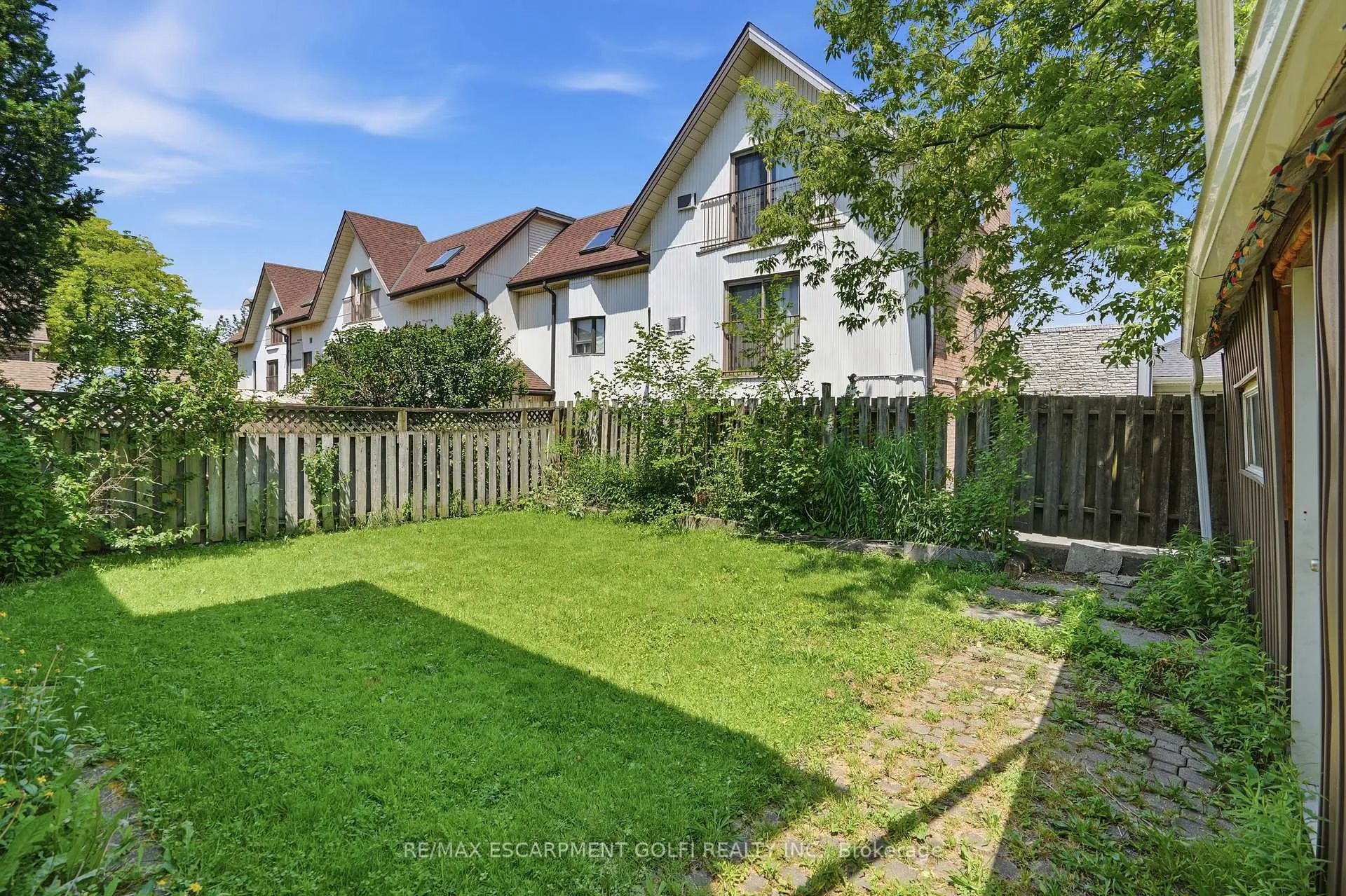 Photo 9 of Unit Lower, 4849 Willmott Street, Niagara Falls, Cherrywood — HOMEH