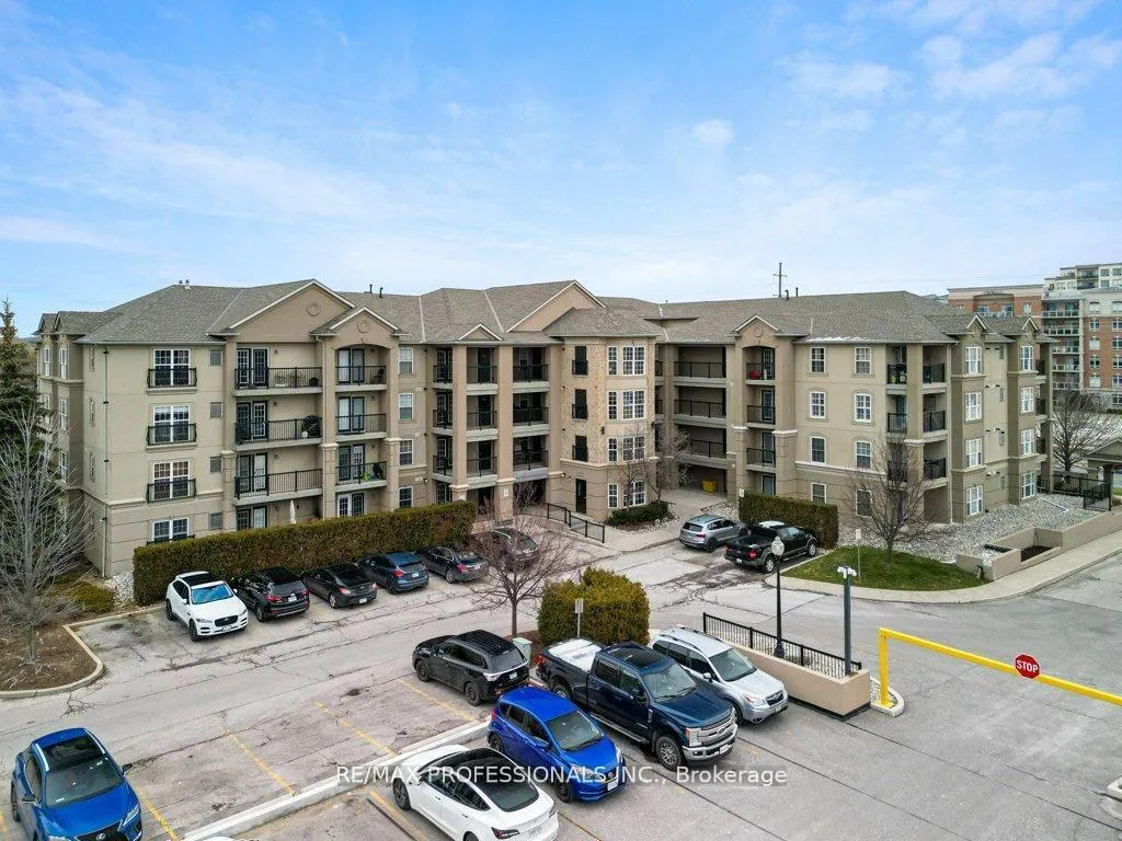 Front of Unit 106, 2055 Appleby Line