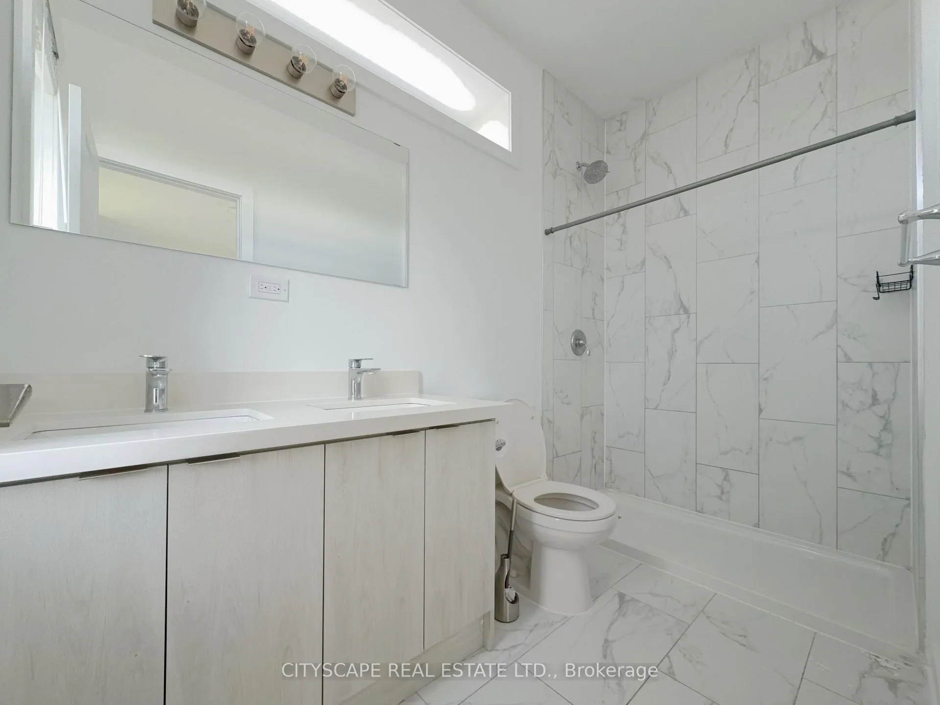 Photo 12 of Unit 13, 416 Dundas Street S, Cambridge — HOMEH