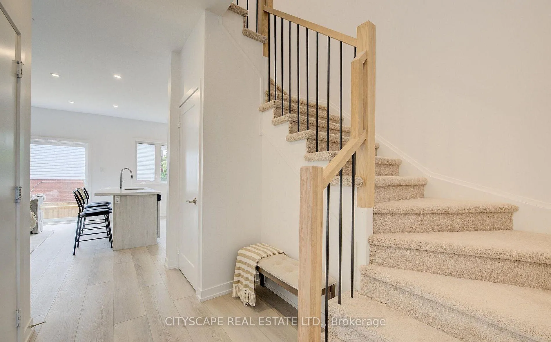 Photo 26 of Unit 13, 416 Dundas Street S, Cambridge — HOMEH