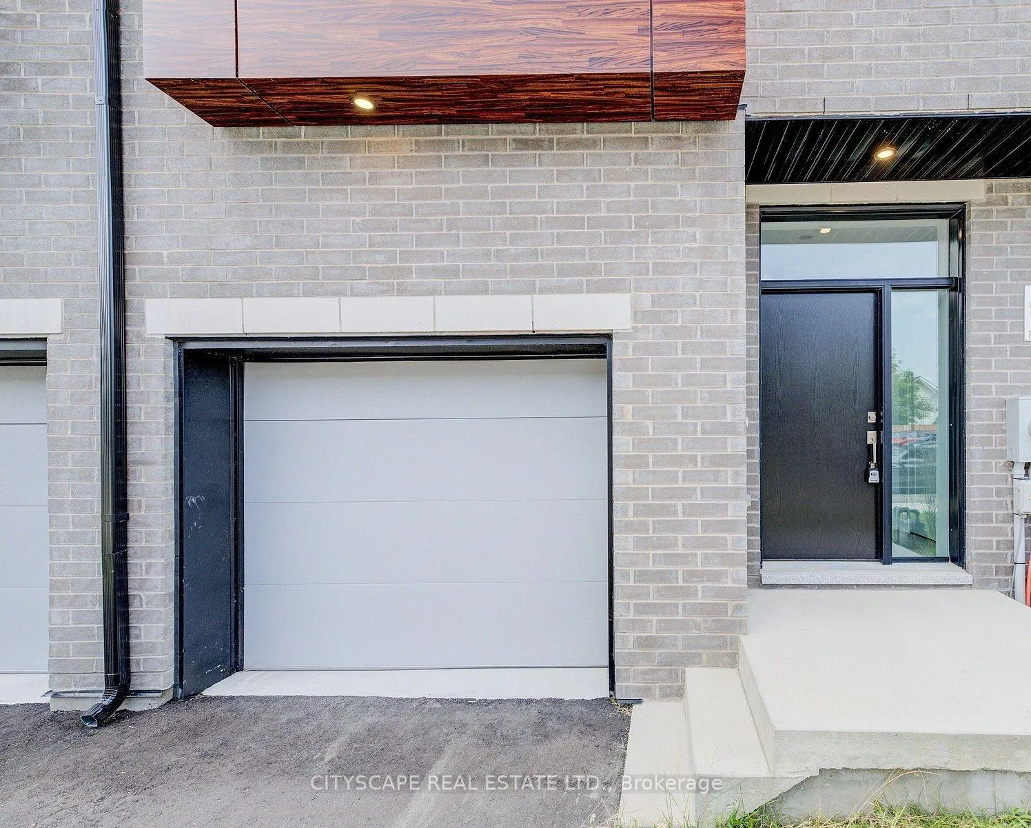 Photo 31 of Unit 13, 416 Dundas Street S, Cambridge — HOMEH