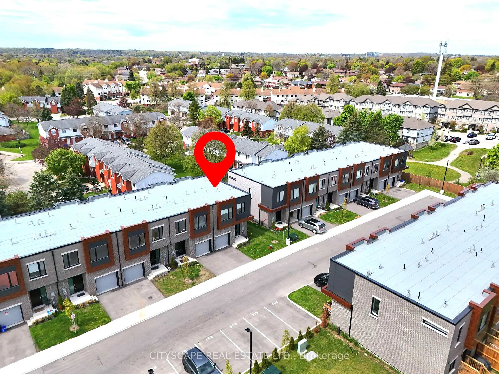 Photo 33 of Unit 13, 416 Dundas Street S, Cambridge — HOMEH