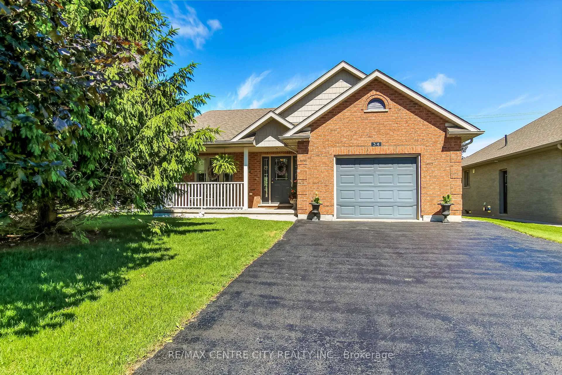 Photo 1 of 34 Lightbourne Avenue, Stratford — HOMEH