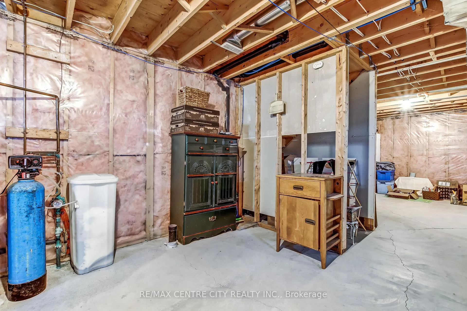 Photo 19 of 34 Lightbourne Avenue, Stratford — HOMEH