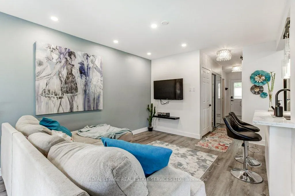 Photo 10 of Unit 34, 532 Sheraton Road, Burlington, Appleby — HOMEH