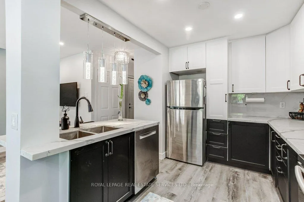 Photo 16 of Unit 34, 532 Sheraton Road, Burlington, Appleby — HOMEH