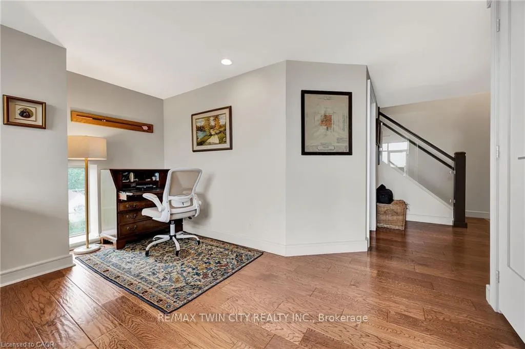 Photo 10 of Unit 402, 5 Father David Bauer Drive, Waterloo — HOMEH