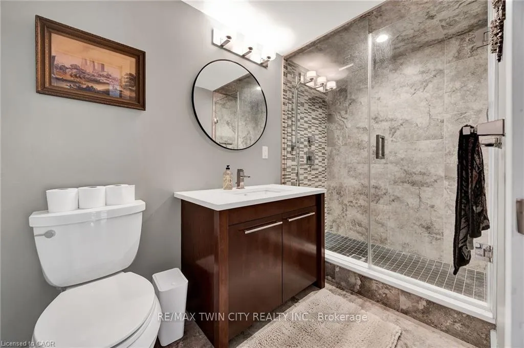 Photo 13 of Unit 402, 5 Father David Bauer Drive, Waterloo — HOMEH