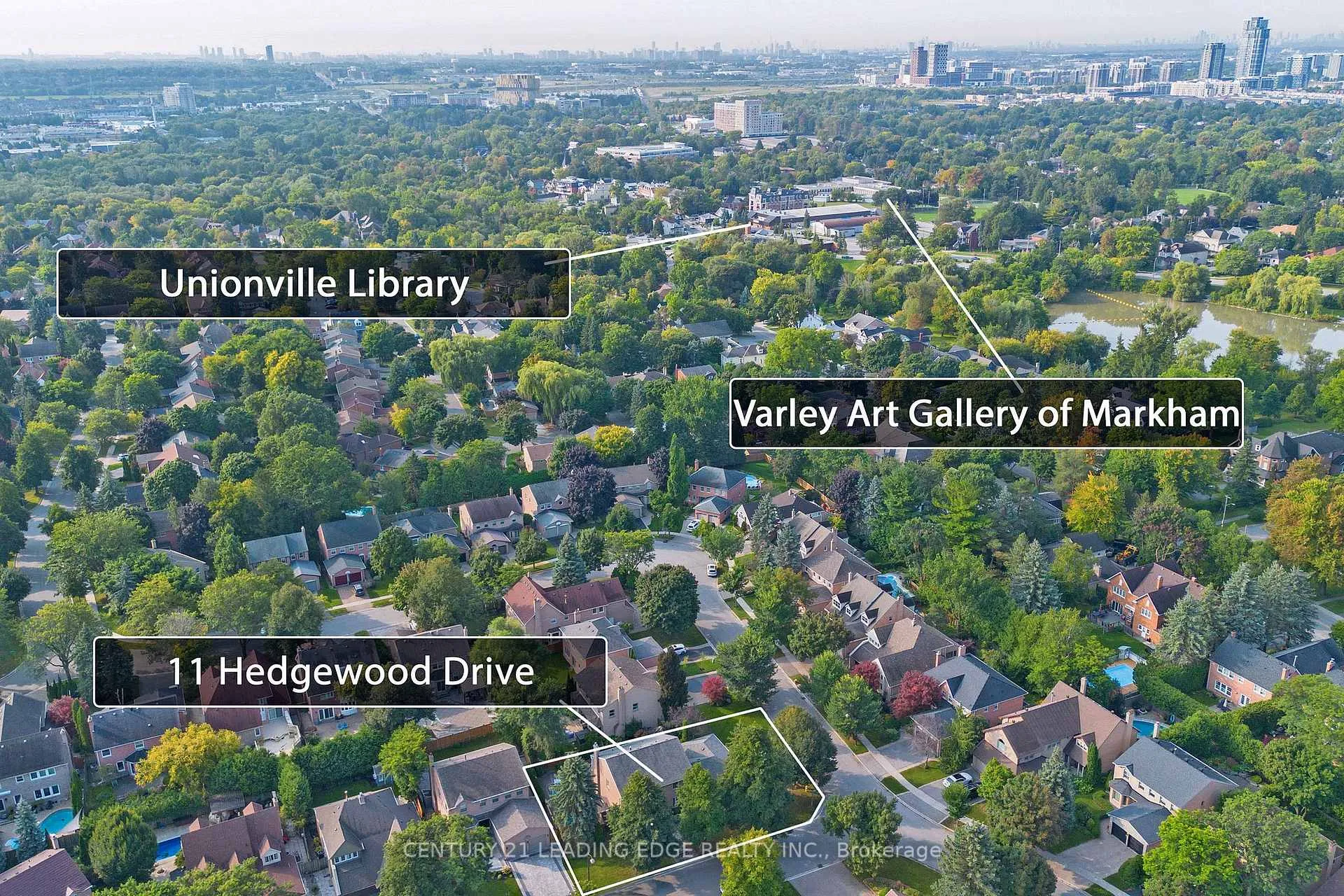 Photo 9 of 11 Hedgewood Drive, Markham, Unionville — HOMEH