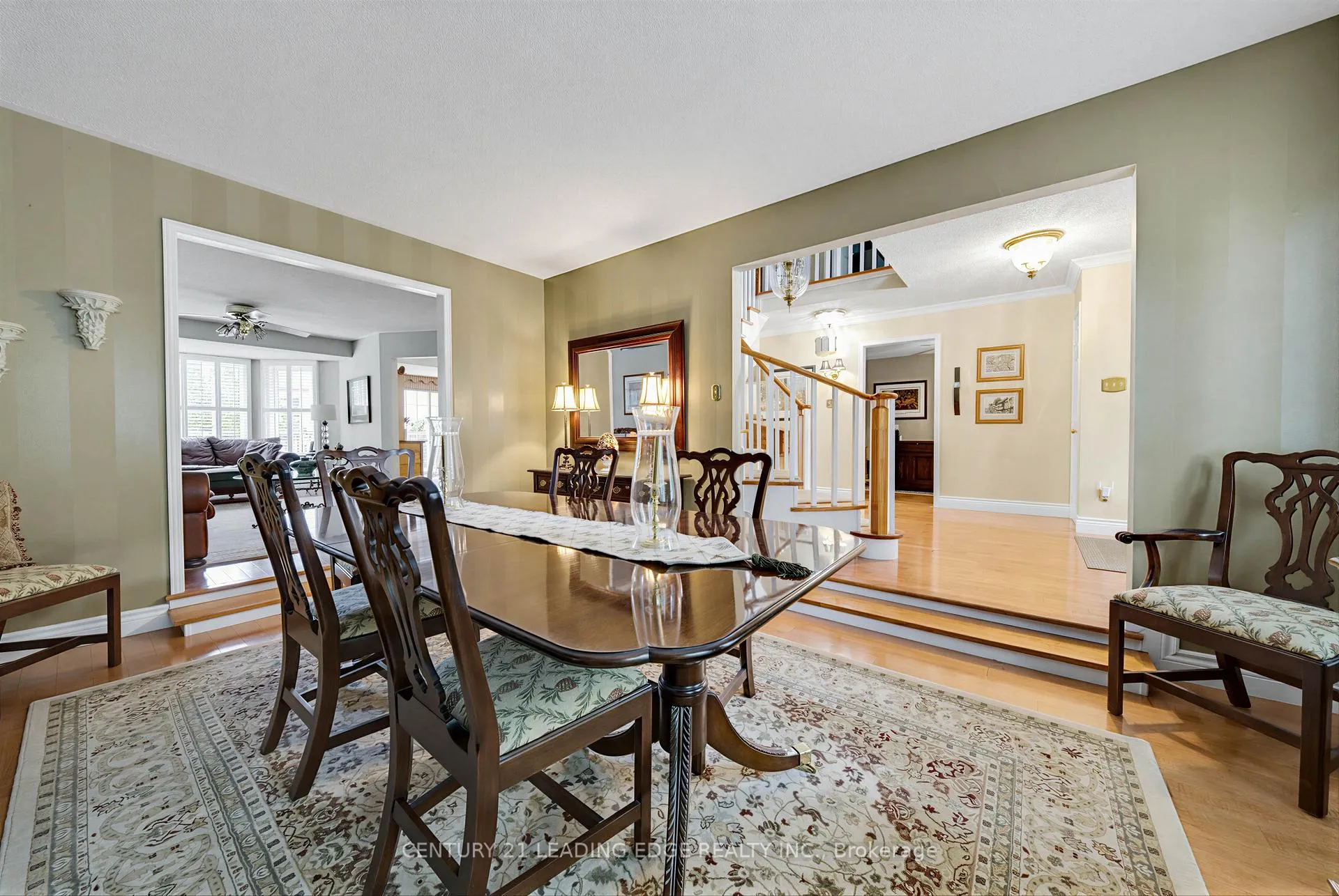 Photo 14 of 11 Hedgewood Drive, Markham, Unionville — HOMEH