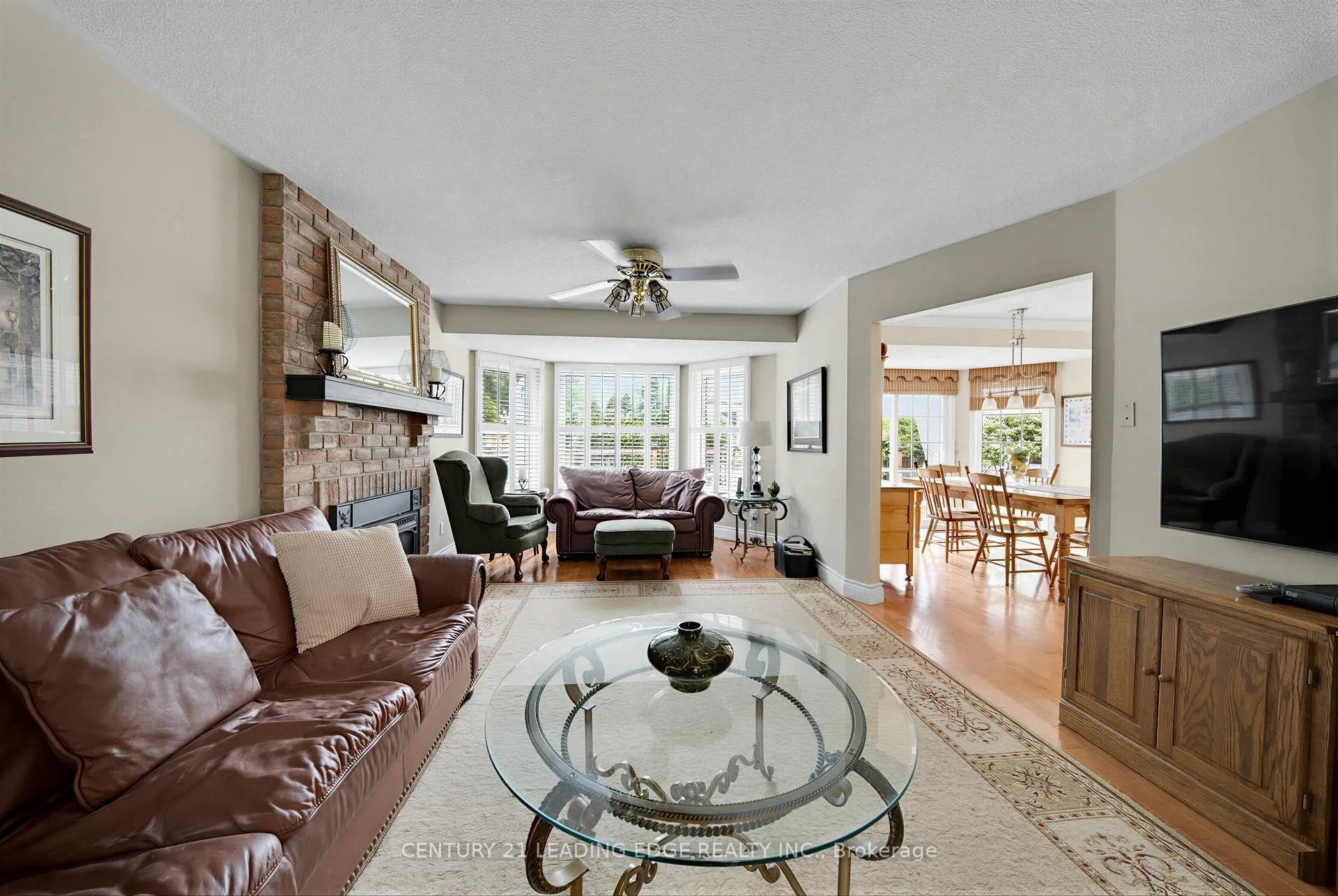 Photo 15 of 11 Hedgewood Drive, Markham, Unionville — HOMEH